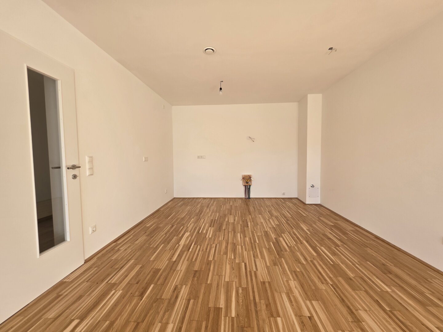 NEUE 3-Zi-Wohnung, Eferding-Zentrum, Balkon, Tiefgarage PROV.FREI