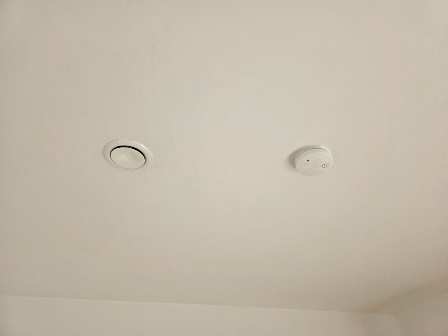 NEUE 3-Zi-Wohnung, Eferding-Zentrum, Balkon, Tiefgarage PROV.FREI