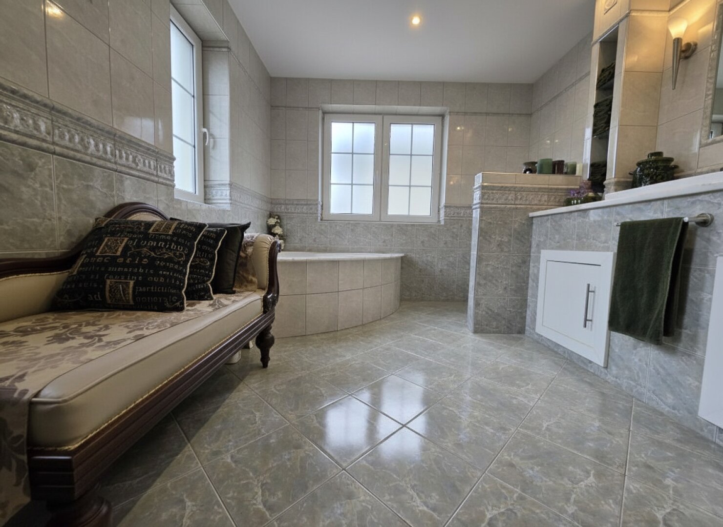 Badezimmer 1