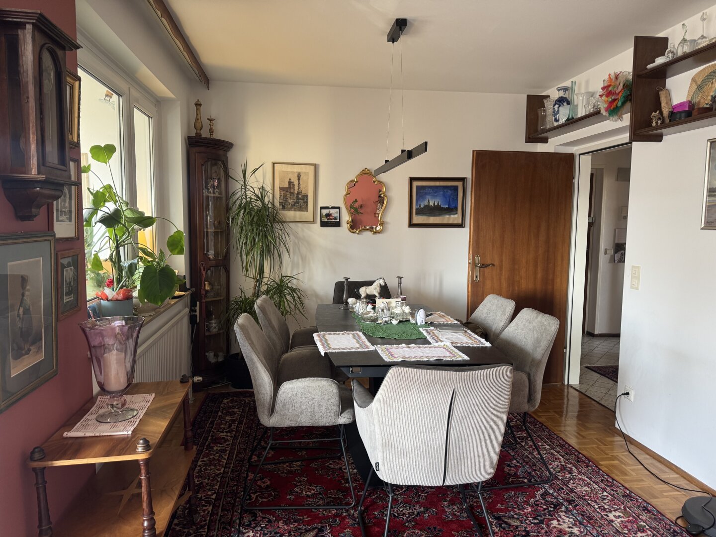 Gepflegte 4-Zimmer-Wohnung in Linz mit Loggia und Parkplatz