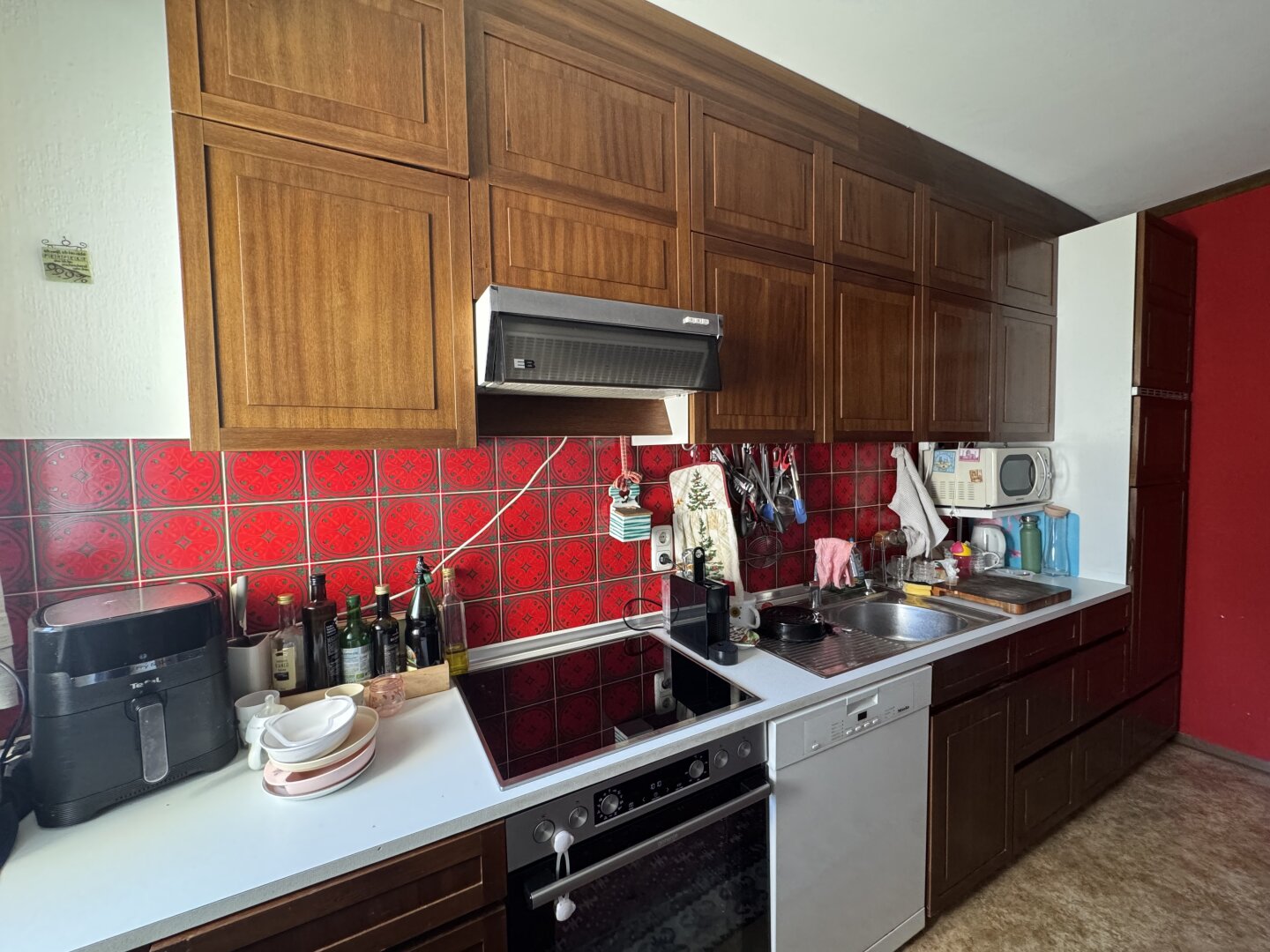 Gepflegte 4-Zimmer-Wohnung in Linz mit Loggia und Parkplatz