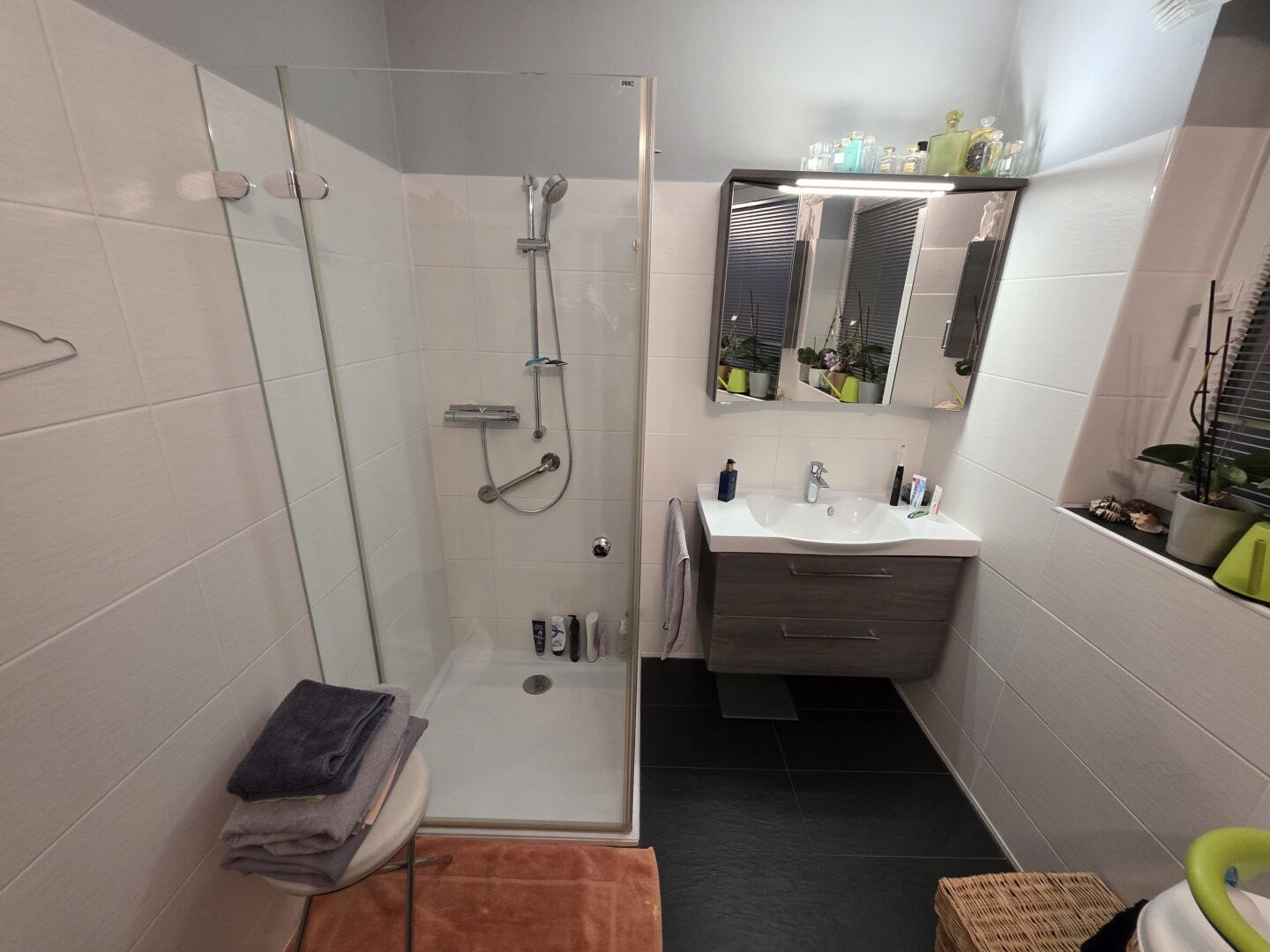 Gepflegte 4-Zimmer-Wohnung in Linz mit Loggia und Parkplatz