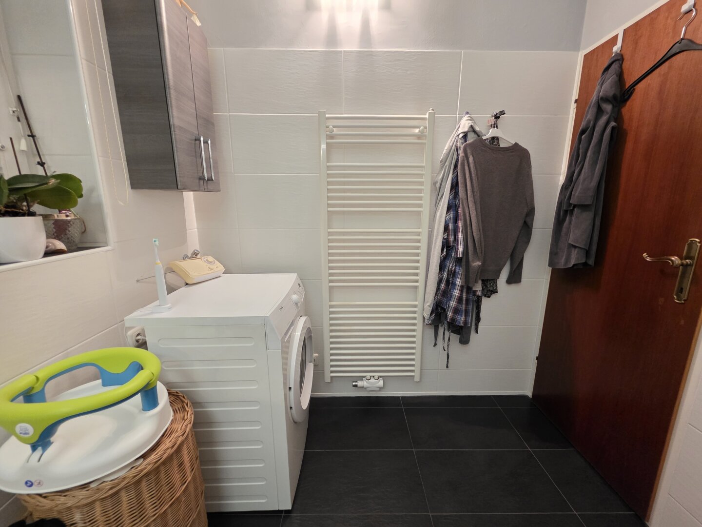 Gepflegte 4-Zimmer-Wohnung in Linz mit Loggia und Parkplatz