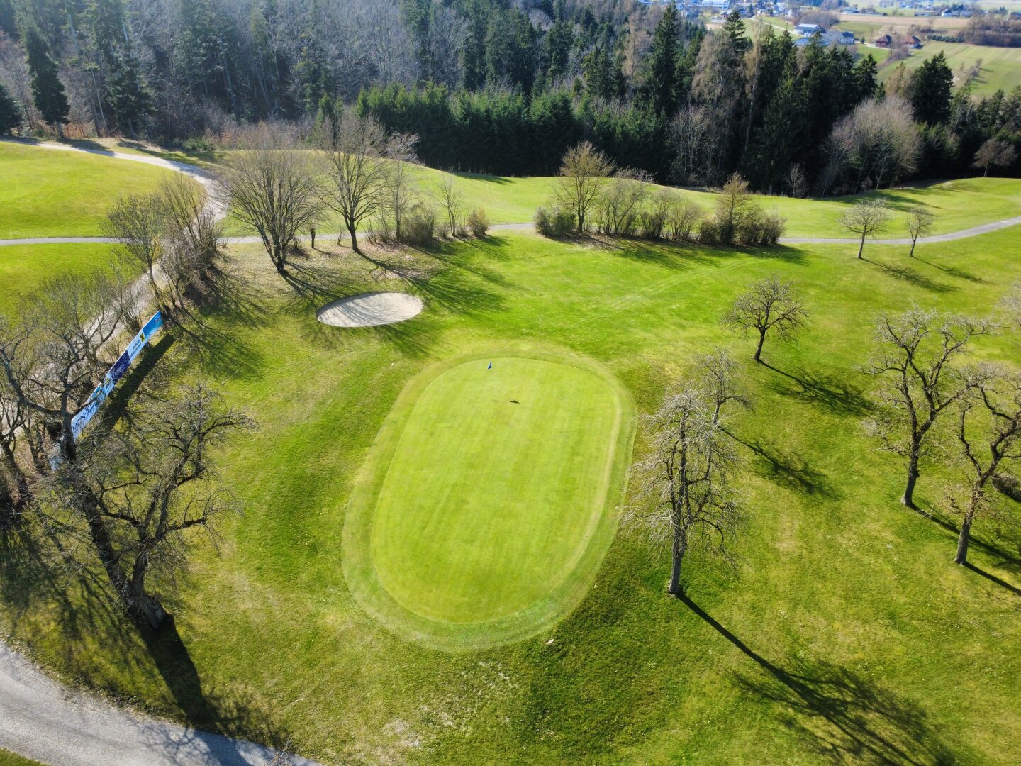 Perfekt vermietete Anlegerwohnung am Golfplatz!