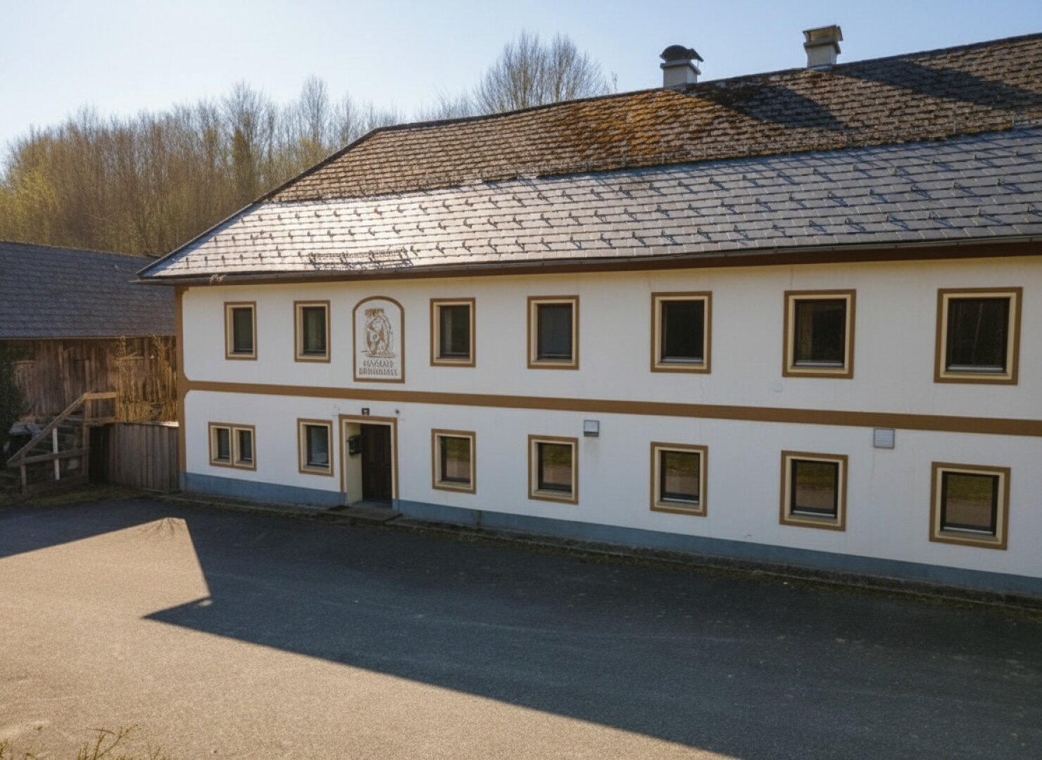 Liegenschaft für Pferde, Therapie & Naturkonzepte!