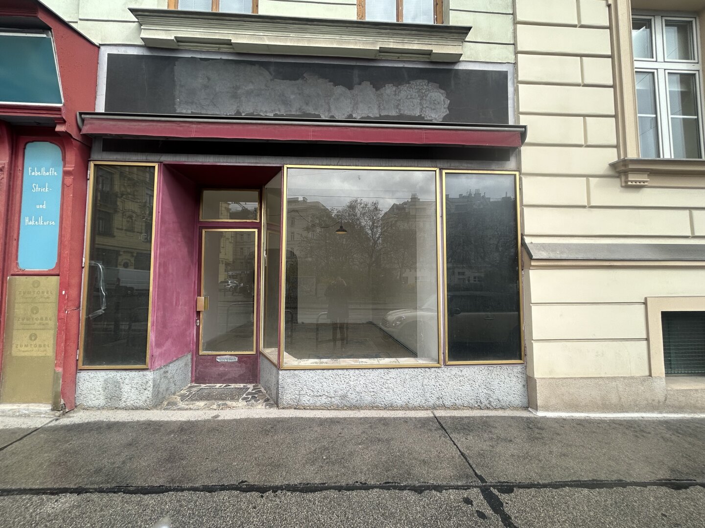 Geschäftslokal direkt am Aumannplatz – vielseitig nutzbar | 1180 Wien