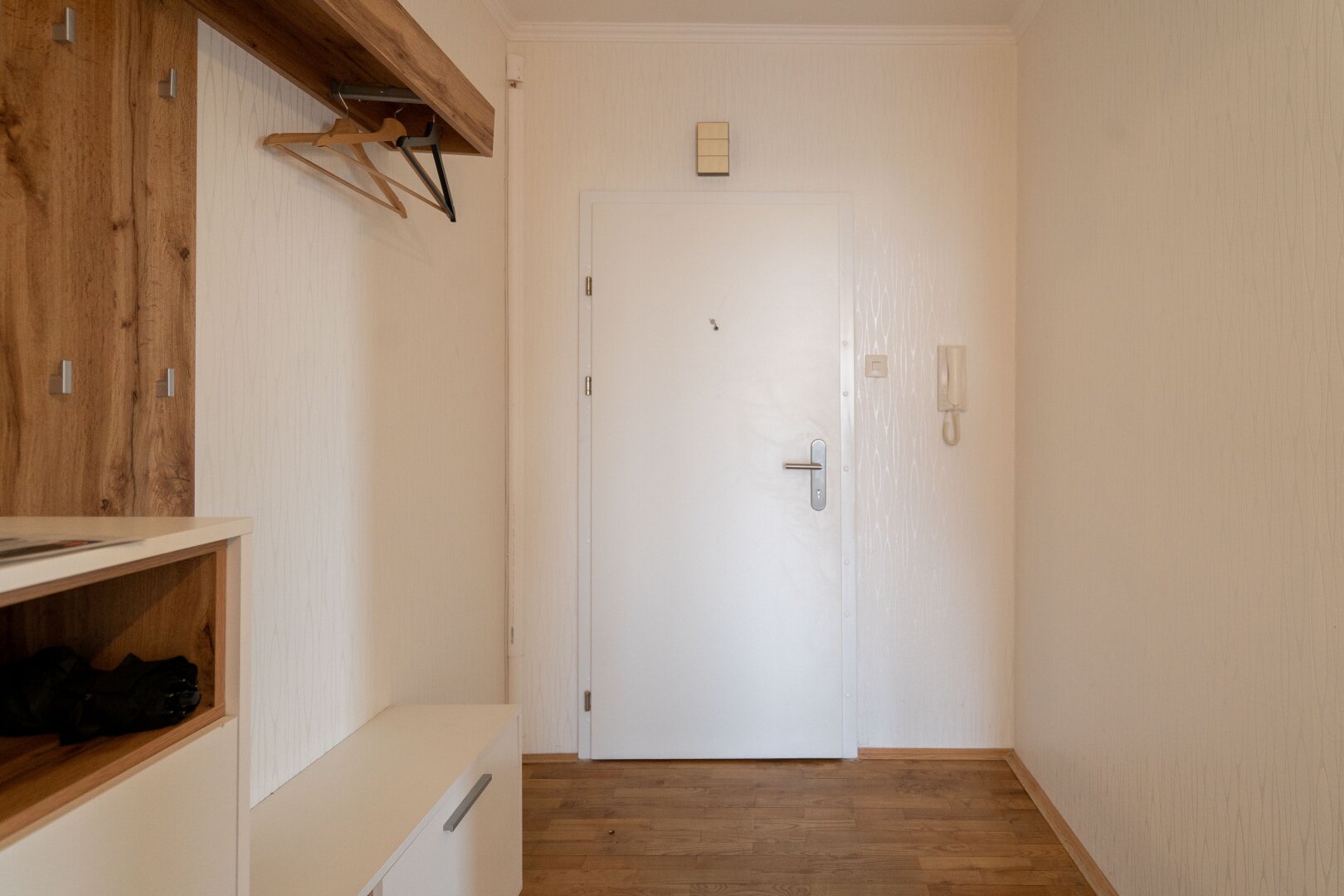 Tolle 2-Zimmer Wohnung mit schönem Ausblick  - Nähe Lenaupark