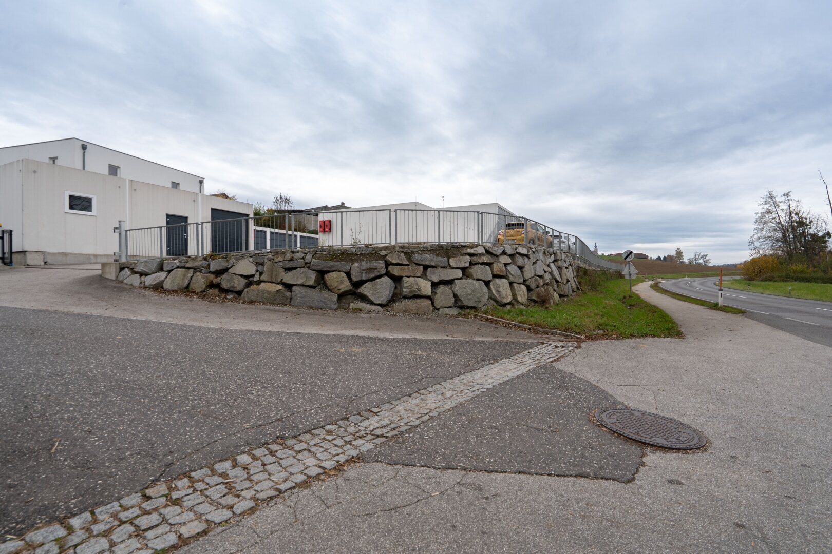 Garage in Niederneukirchen zu verkaufen!