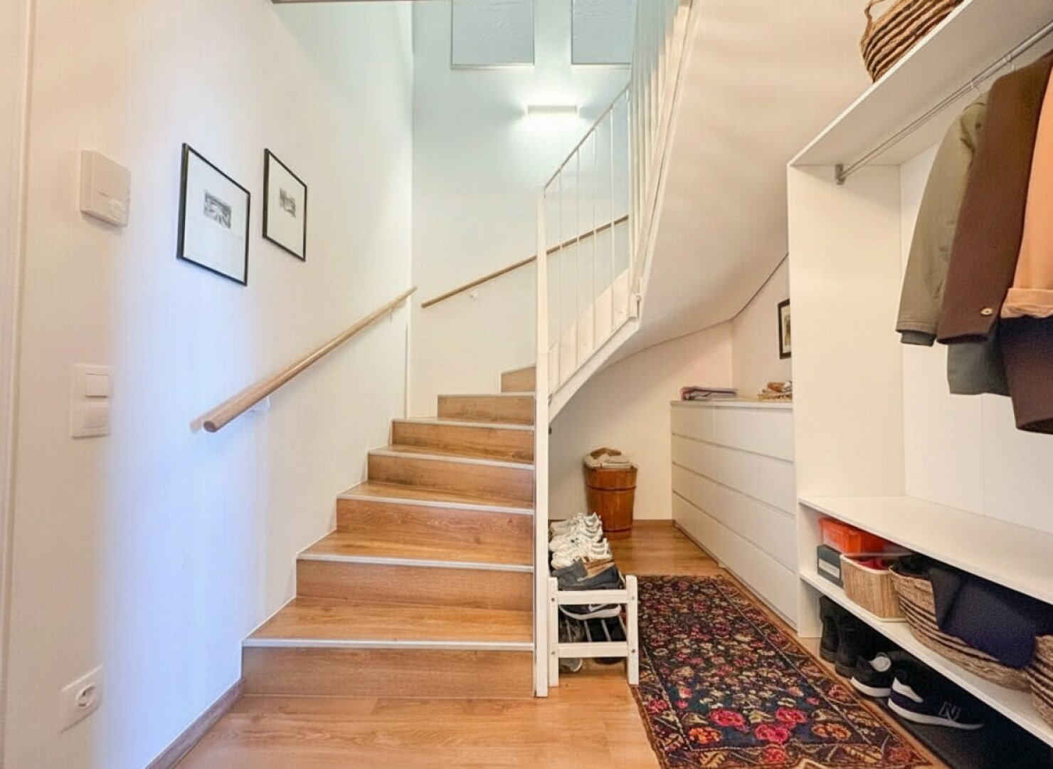 Wenn Weitblick auf Wohngefühl trifft - 3 Zimmer DG - Maisonette mit einzigartigem Balkon