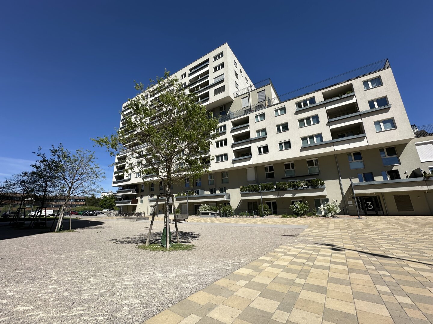 Wenn Weitblick auf Wohngefühl trifft - 3 Zimmer DG - Maisonette mit einzigartigem Balkon