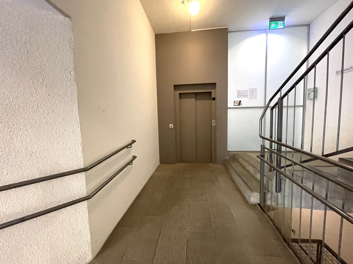 2-Zimmer  mit Loggia Nähe WÄHRINGER STRASSE!