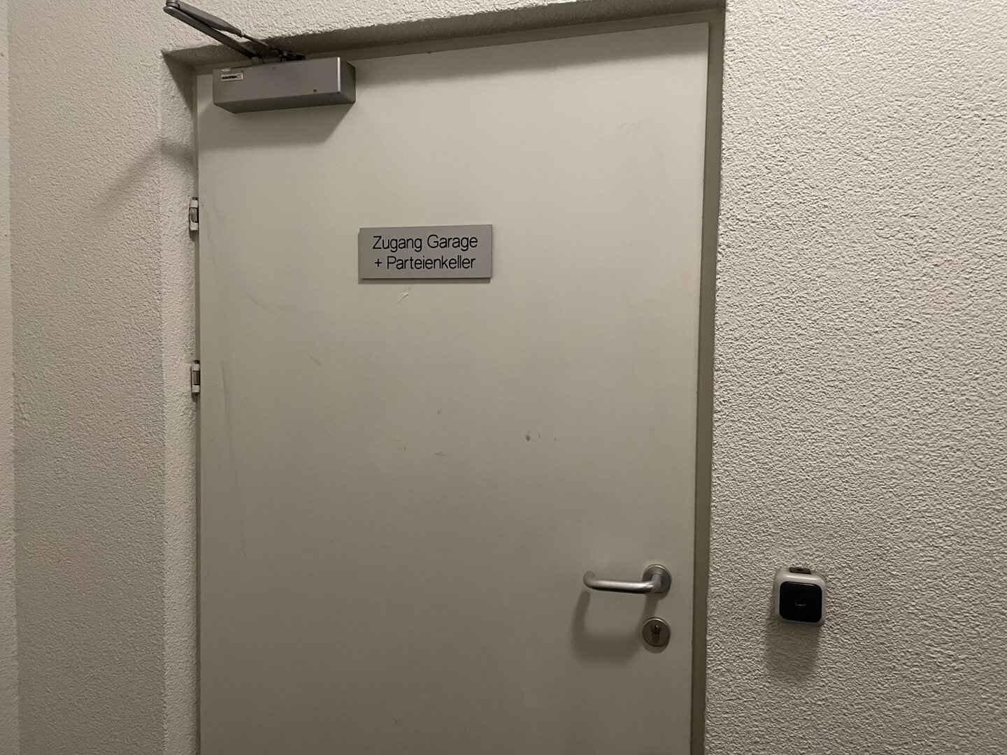 2-Zimmer  mit Loggia Nähe WÄHRINGER STRASSE!