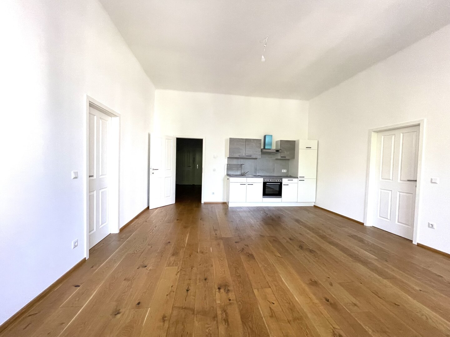 Top-Lage, 3,5 Zimmer-Wohnung mit Altbauflair - Nähe Donaukanal