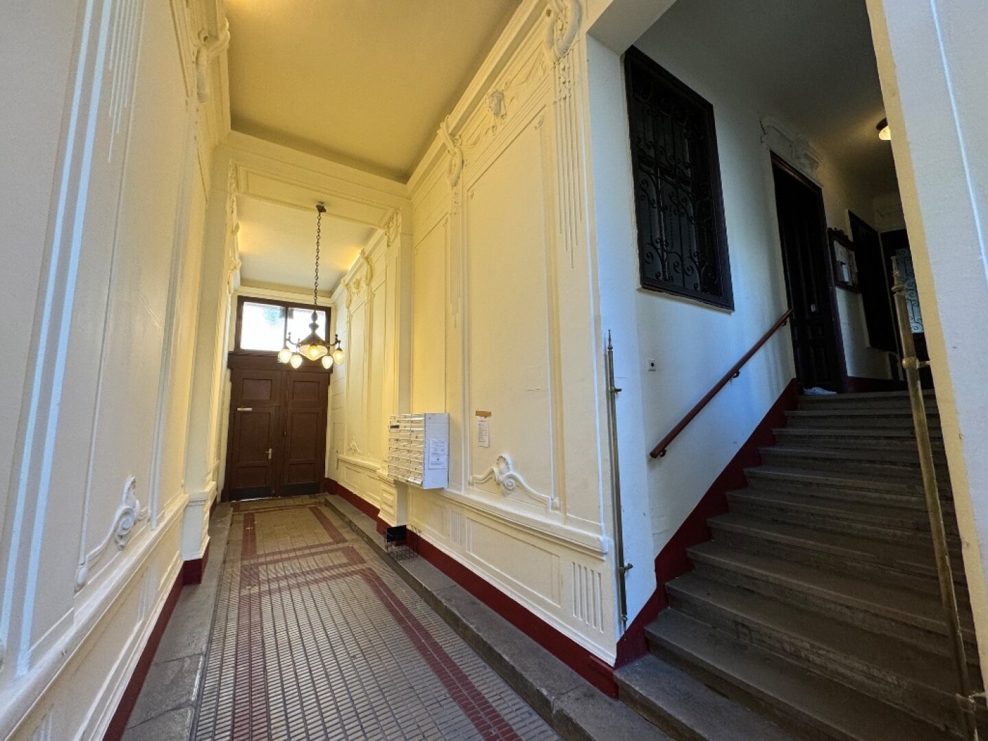 TOPLAGE/Erstbezug/Baubeginn  - Schöne 2 Zimmer Altbauwohnung (Top 11)