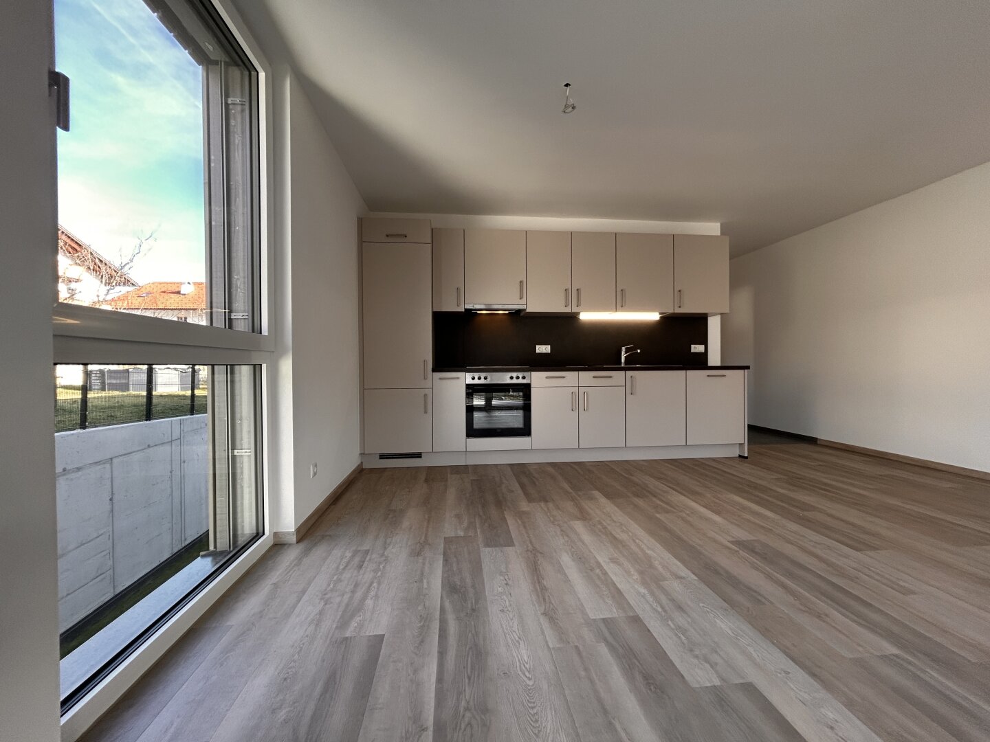 Neuwertige 2-Zimmer Wohnung mit Balkon
