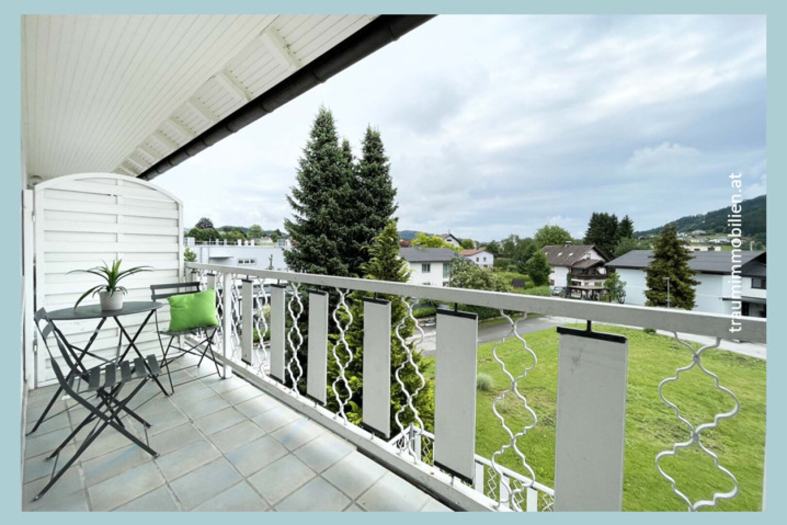 GUT AUFGETEILTE 3 ZIMMER WOHNUNG MIT BALKON