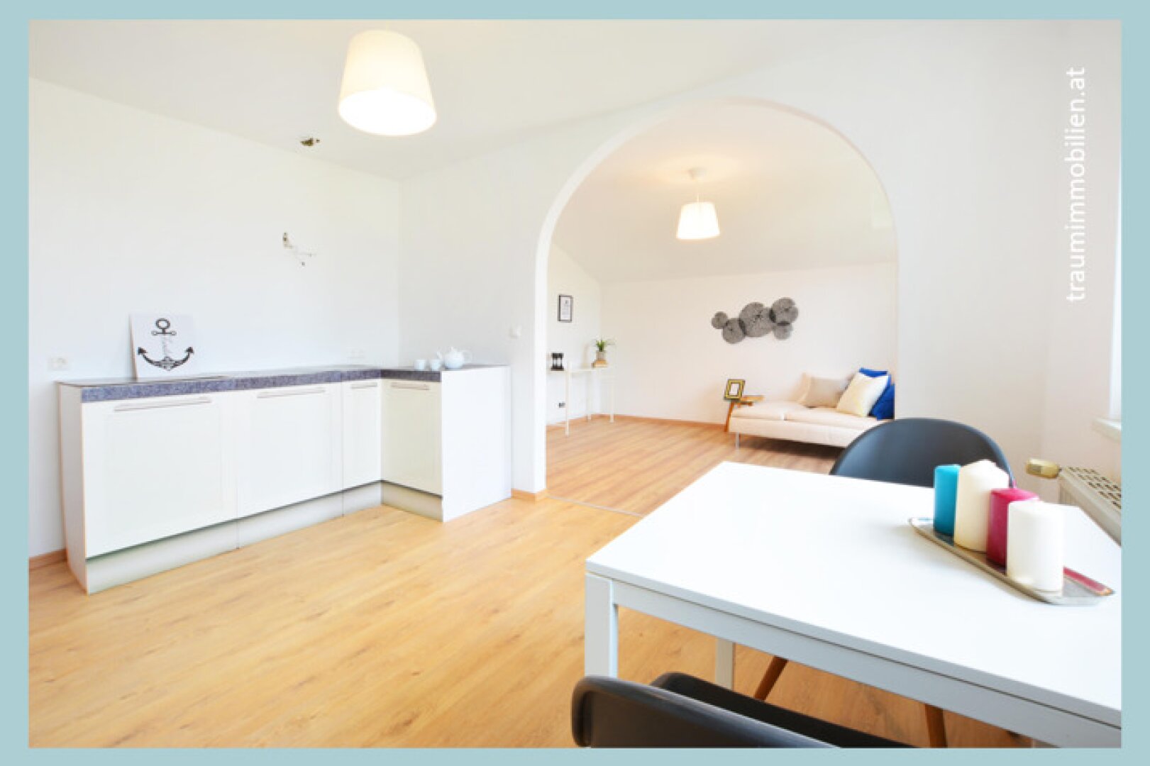 FÜR LOVEBIRDS UND ANDERE ZWEI