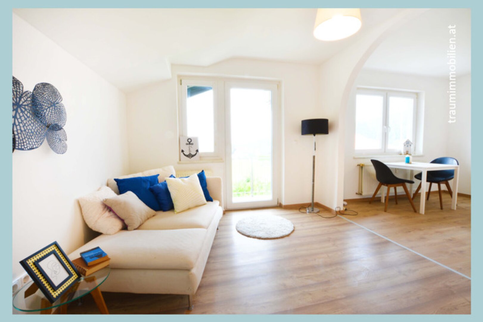 FÜR LOVEBIRDS UND ANDERE ZWEI