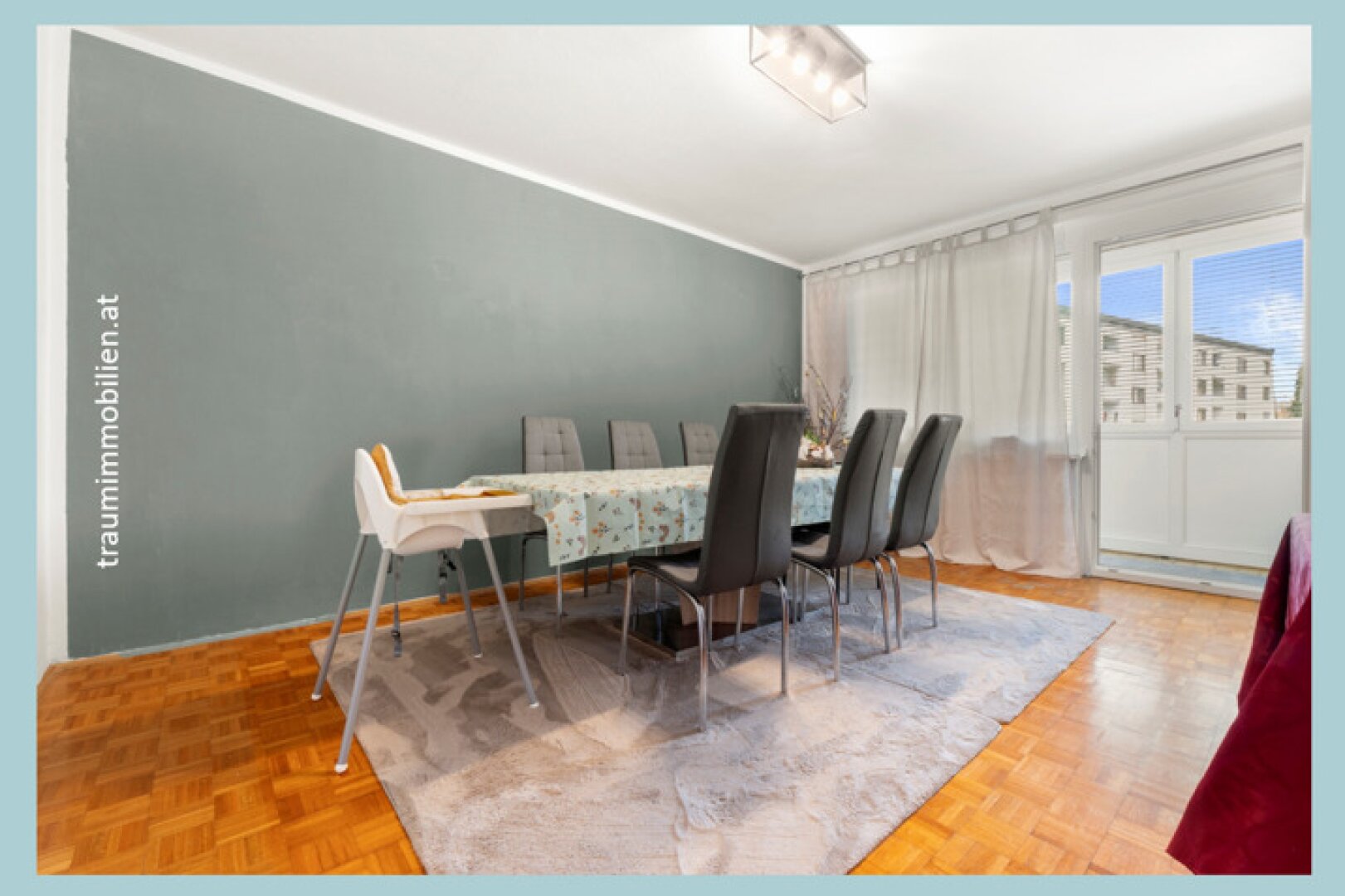 DIE BERGE ZUM GREIFEN NAHE