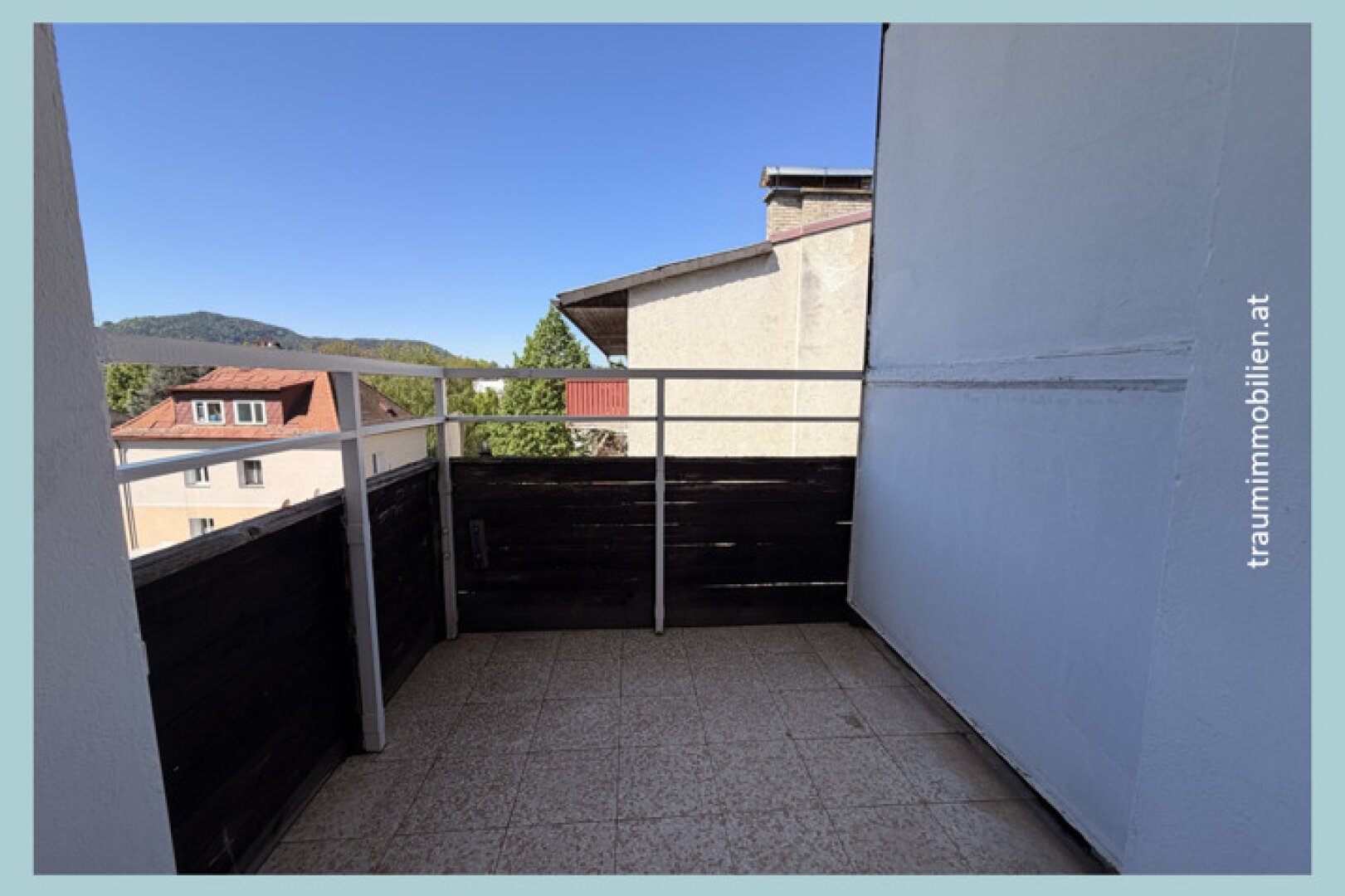 STUDENTENWOHNUNG IN WAIDMANNSDORF