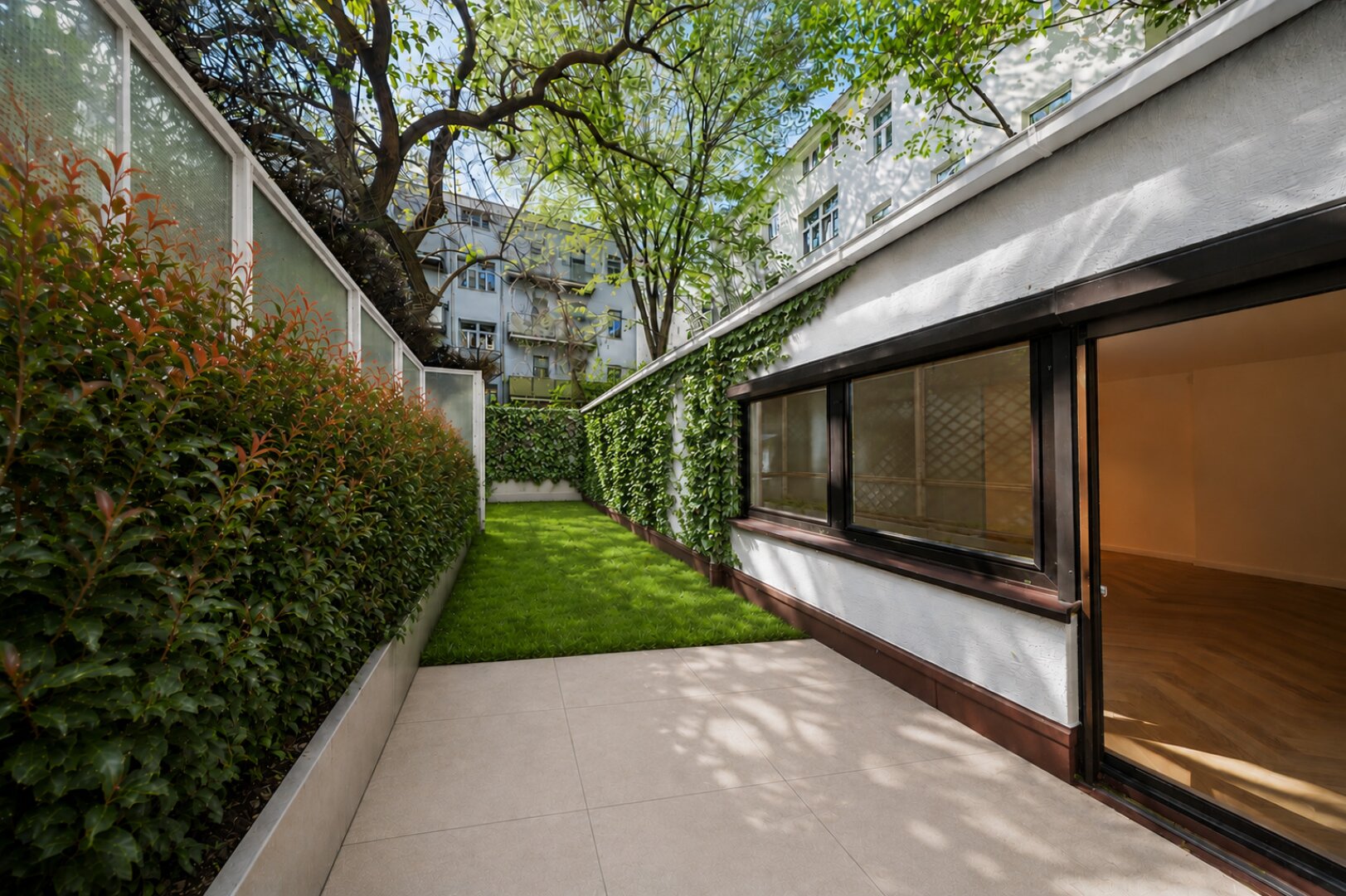4 Zimmer - Gartenwohnung mit Seltenheitswert in TOP LAGE