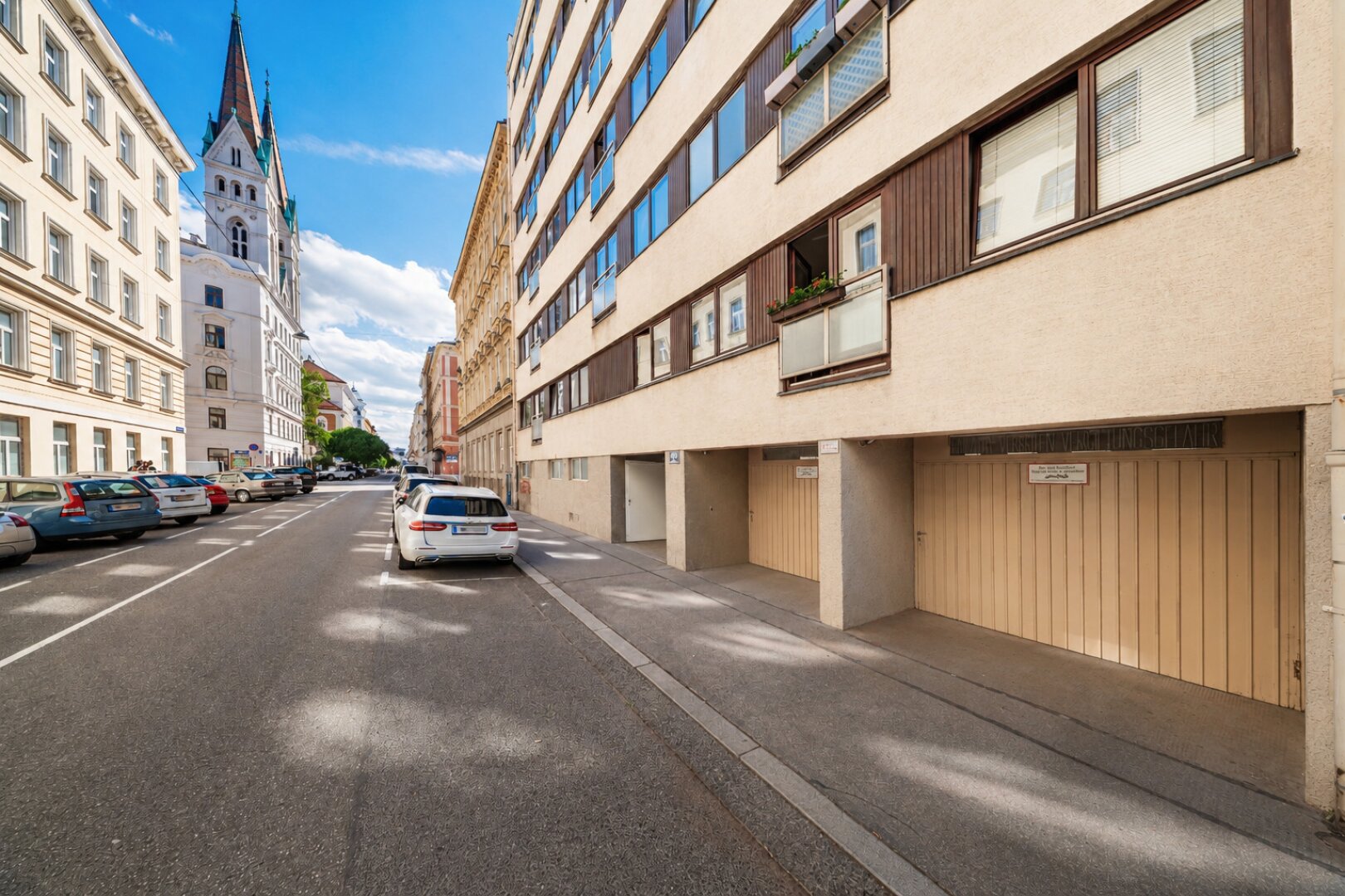 4 Zimmer - Gartenwohnung mit Seltenheitswert in TOP LAGE