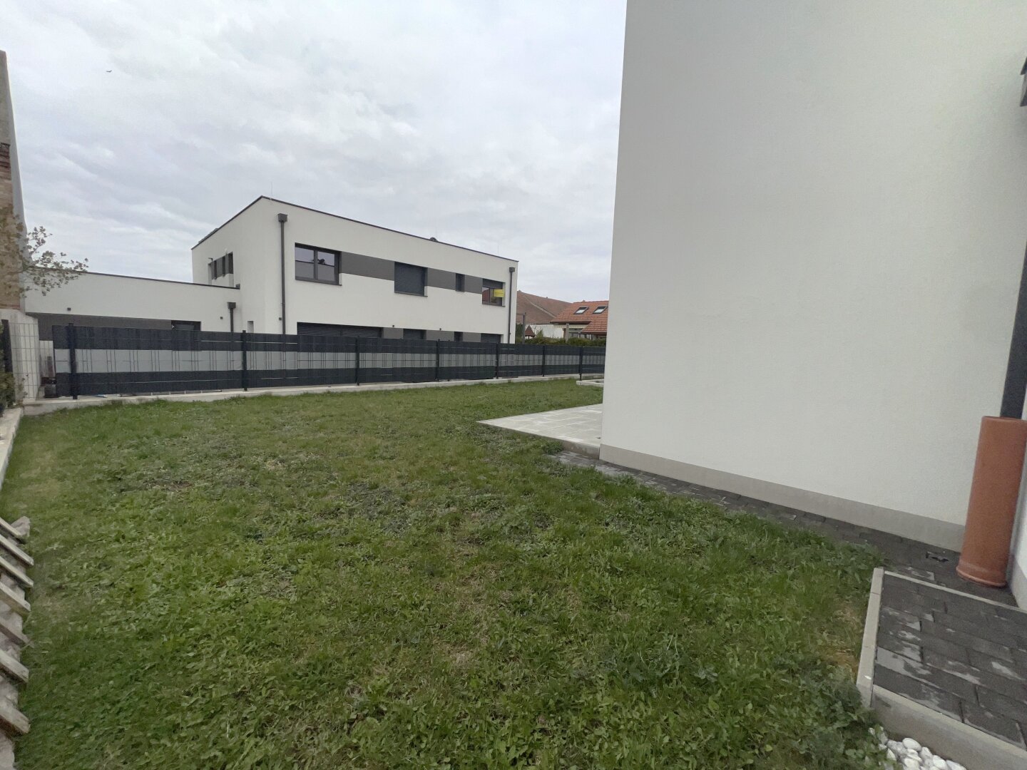 BELAGSFERTIG Moderne und großzügige Doppelhaushälfte!