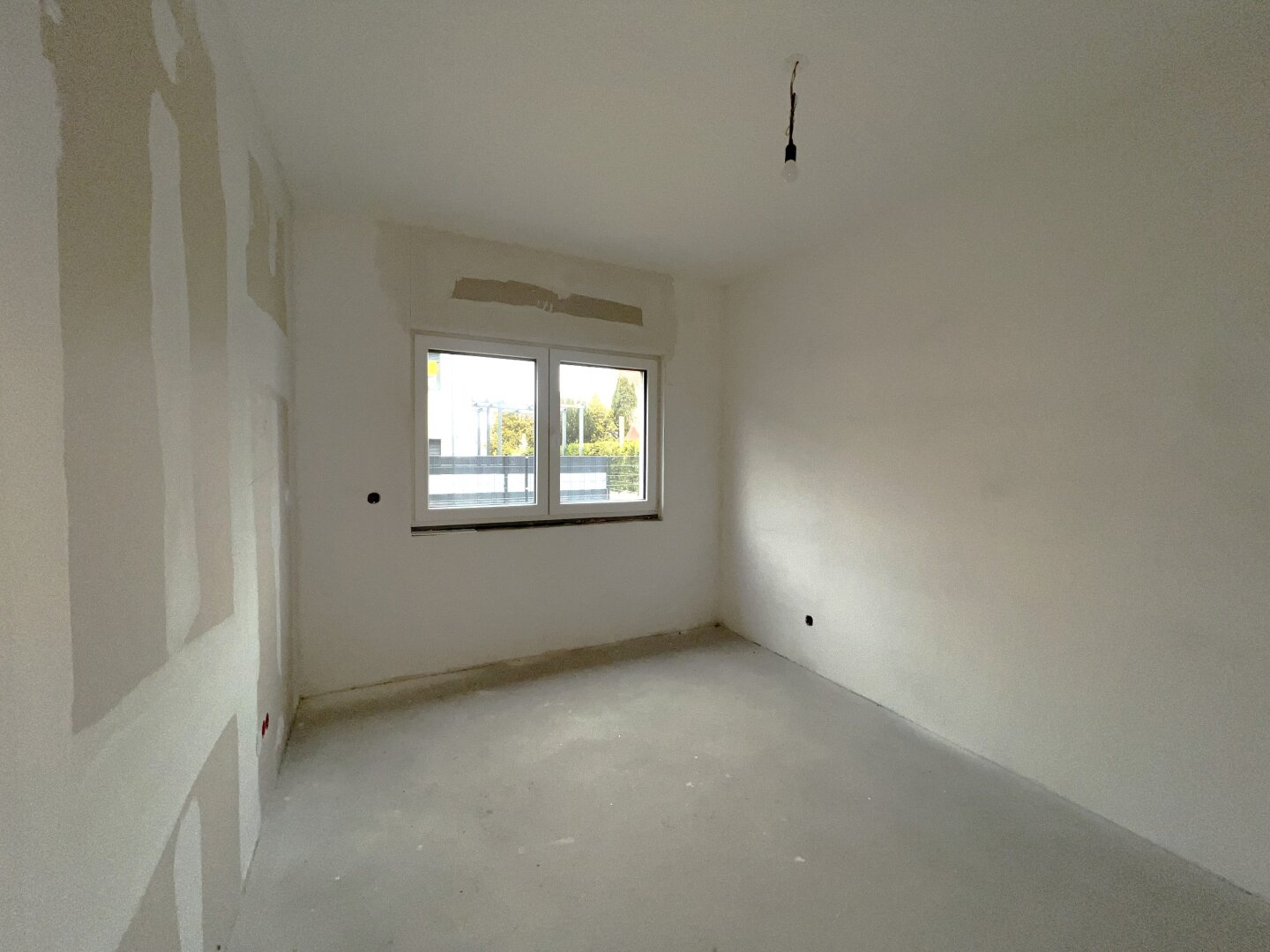 BELAGSFERTIG Moderne und großzügige Doppelhaushälfte!