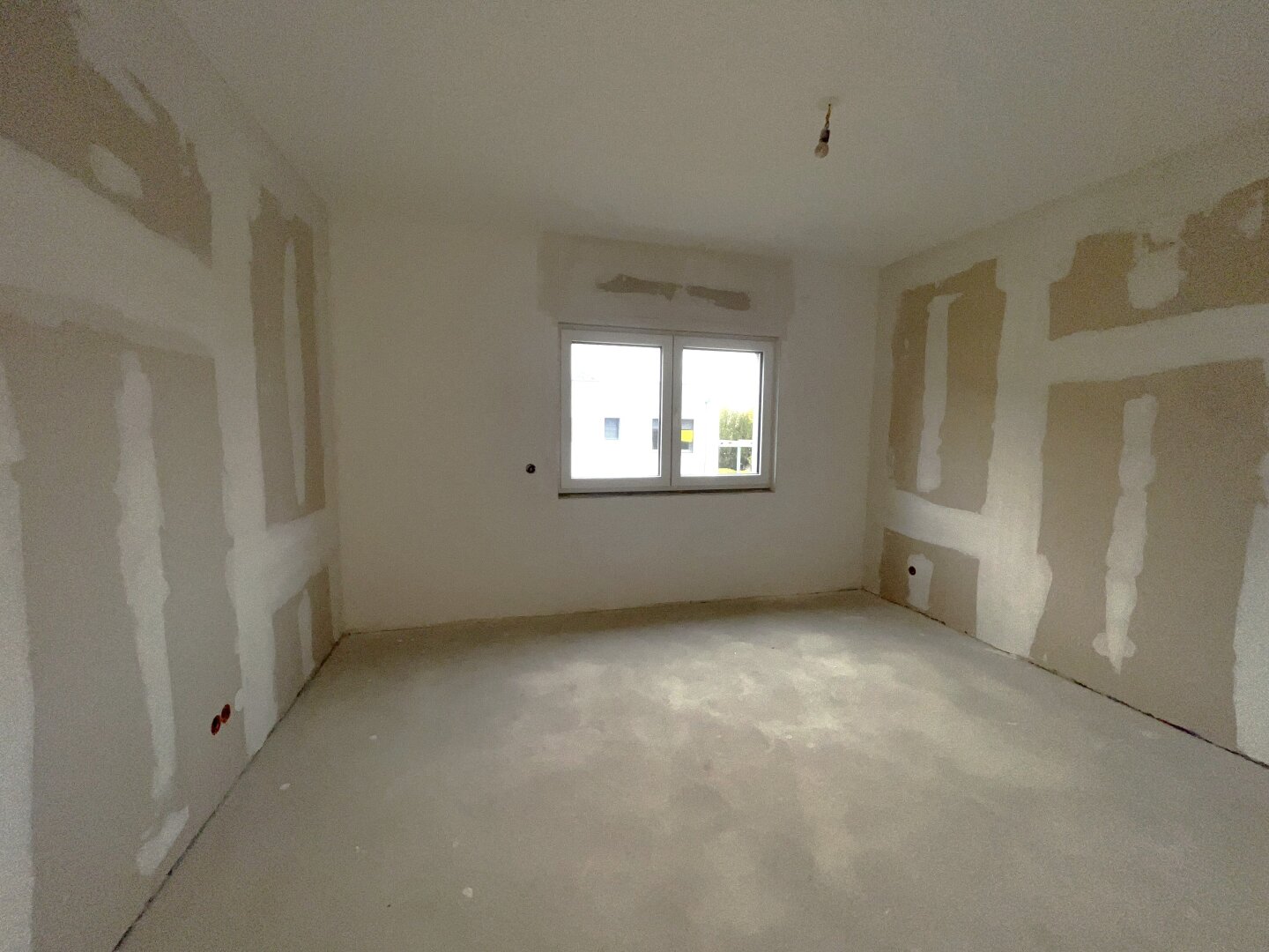 BELAGSFERTIG Moderne und großzügige Doppelhaushälfte!