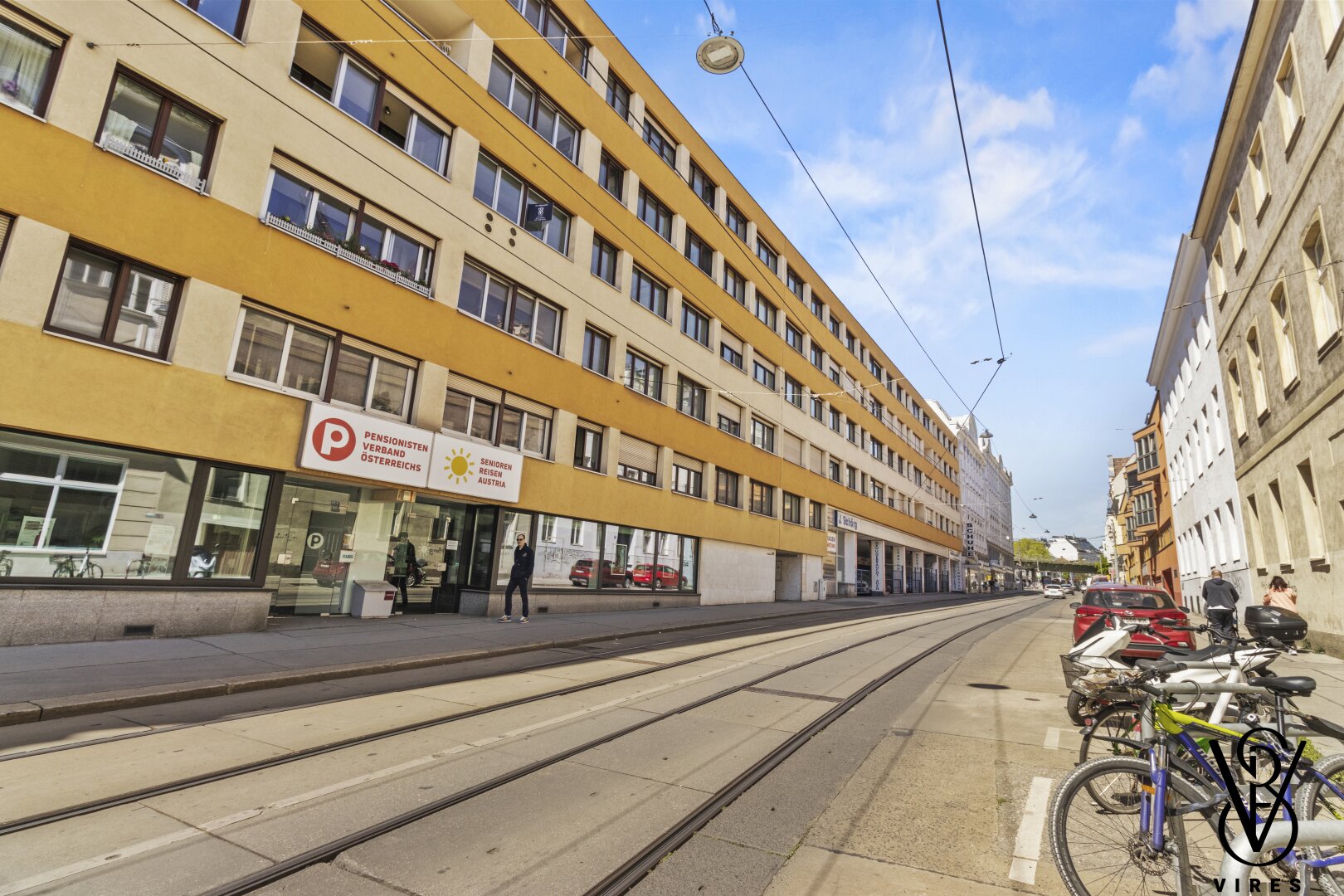 Erstbezug nach Generalsanierung 2026: 3-Zi-Wohnung mit verglaster Loggia in 1180 Wien Währing