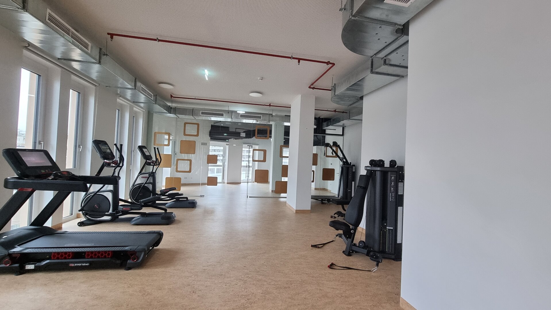 Moderne 2-Zi-Wohnung mit Südbalkon, Fußbodenheizung & Aufzug im 9. Stock, 1030 Wien!