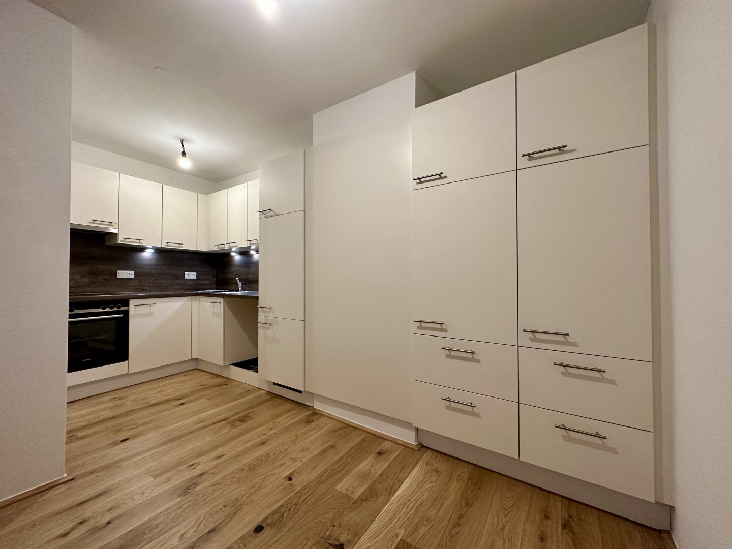 4 Zimmer Wohnung nähe Wasserschloss / TOP Verkehrsanbindung!
