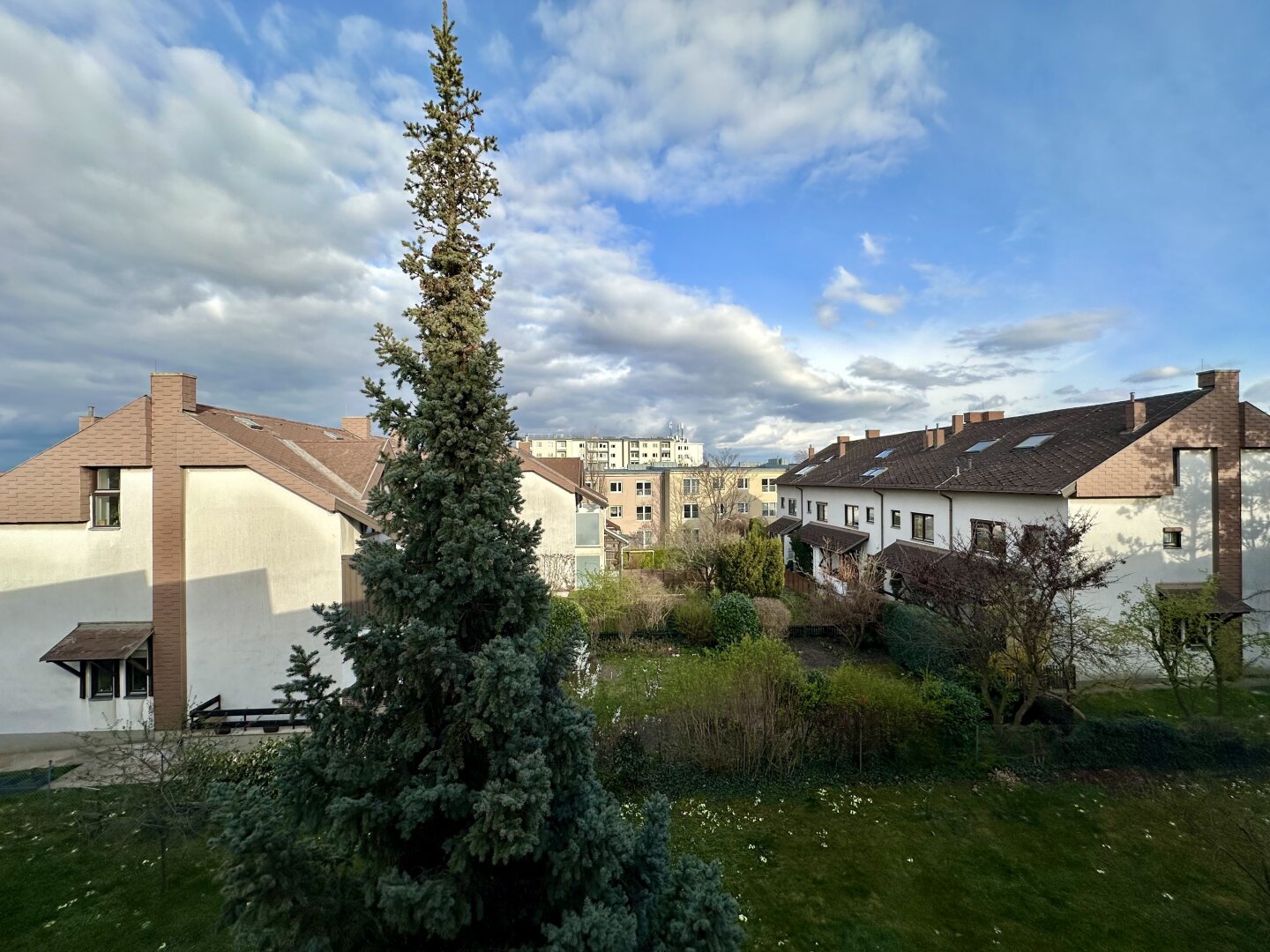3-Zimmer Wohnung // Dachgeschoss // Mödling // 77,78m² // Loggia!