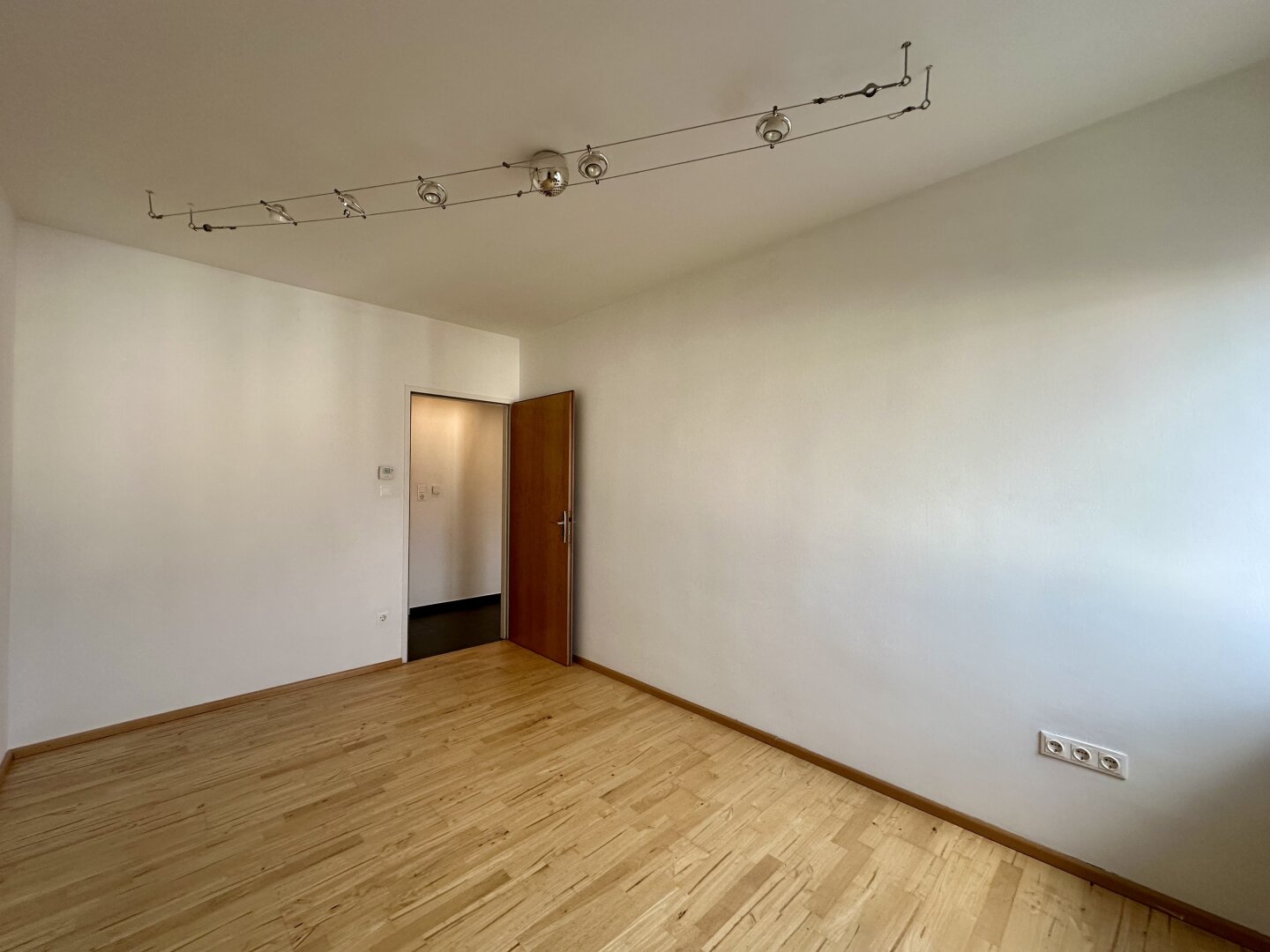 3-Zimmer Wohnung // Dachgeschoss // Mödling // 77,78m² // Loggia!