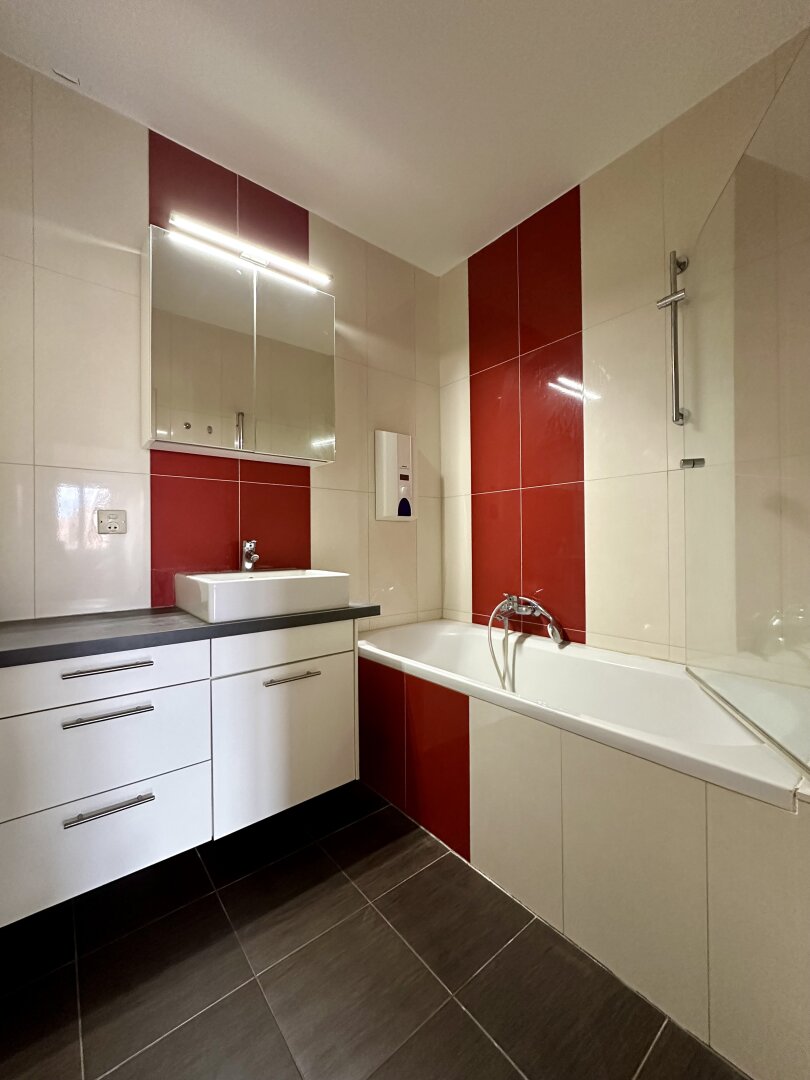 3-Zimmer Wohnung // Dachgeschoss // Mödling // 77,78m² // Loggia!