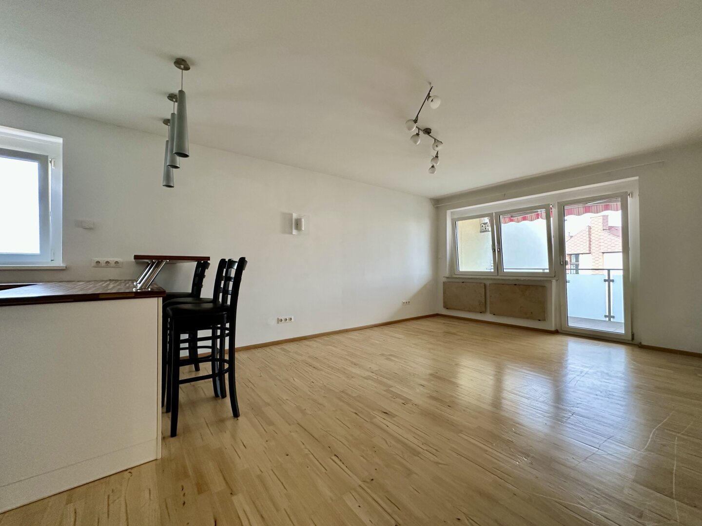 3-Zimmer Wohnung // Dachgeschoss // Mödling // 77,78m² // Loggia!