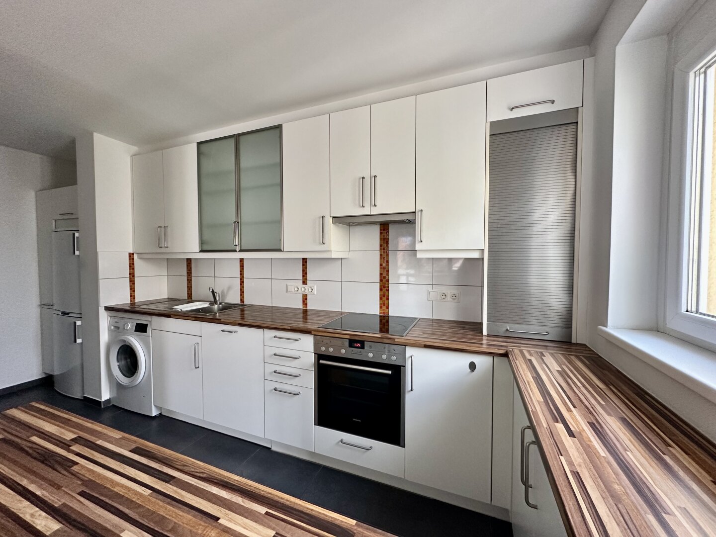 3-Zimmer Wohnung // Dachgeschoss // Mödling // 77,78m² // Loggia!