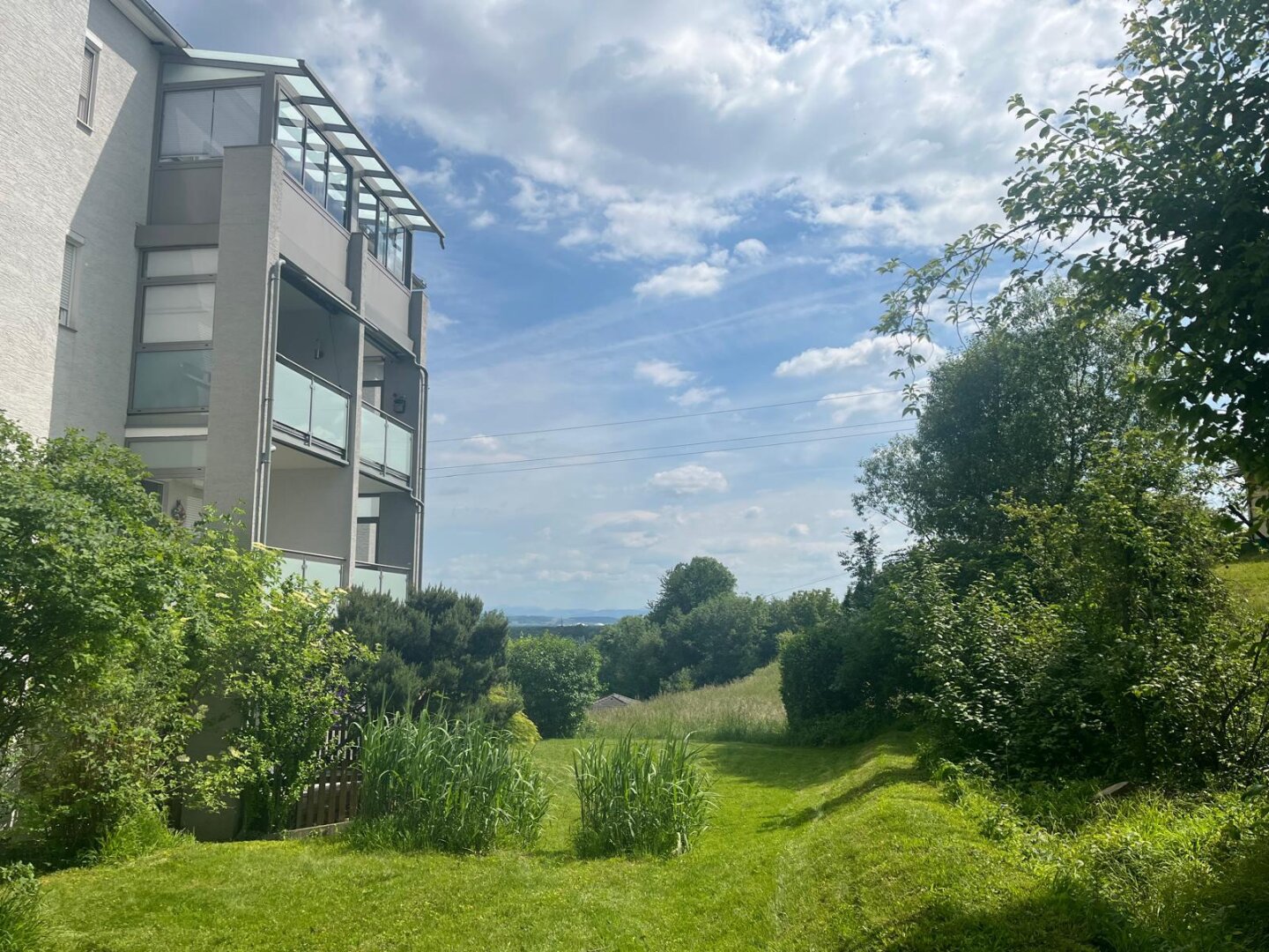 Anlage oder Eigenheim – attraktive Dachgeschosswohnung mit bester Wohnqualität in Mauthausen!