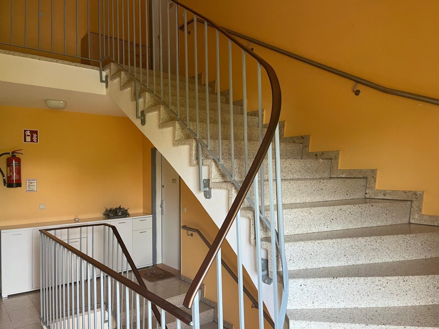 Anlage oder Eigenheim – attraktive Dachgeschosswohnung mit bester Wohnqualität in Mauthausen!