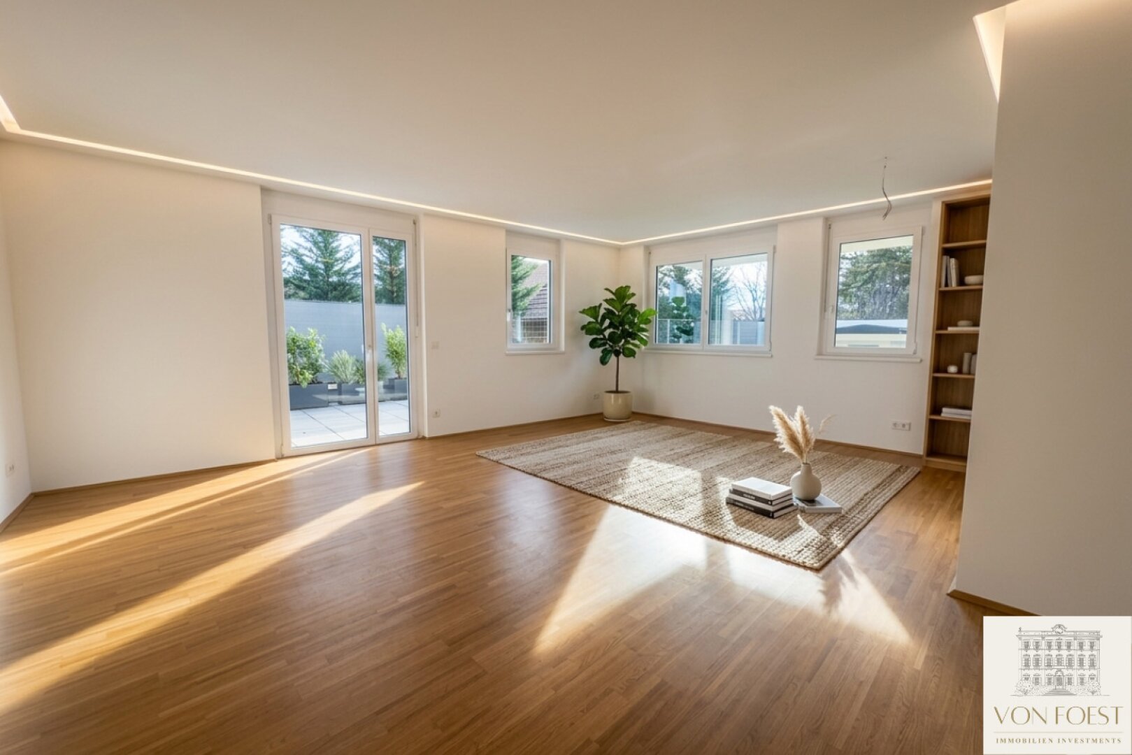 Großzügige Neubau-Wohnung mit privatem Garten und Sonnen-Terrasse