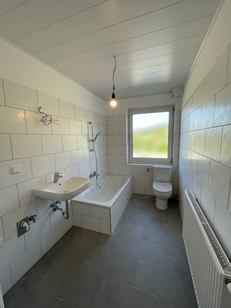 Leistbares Wohnen in Traisen! Schön aufgeteilte 2-Zimmerwohnung in Ruhelage mitten in der beliebten WAG-Siedlung!