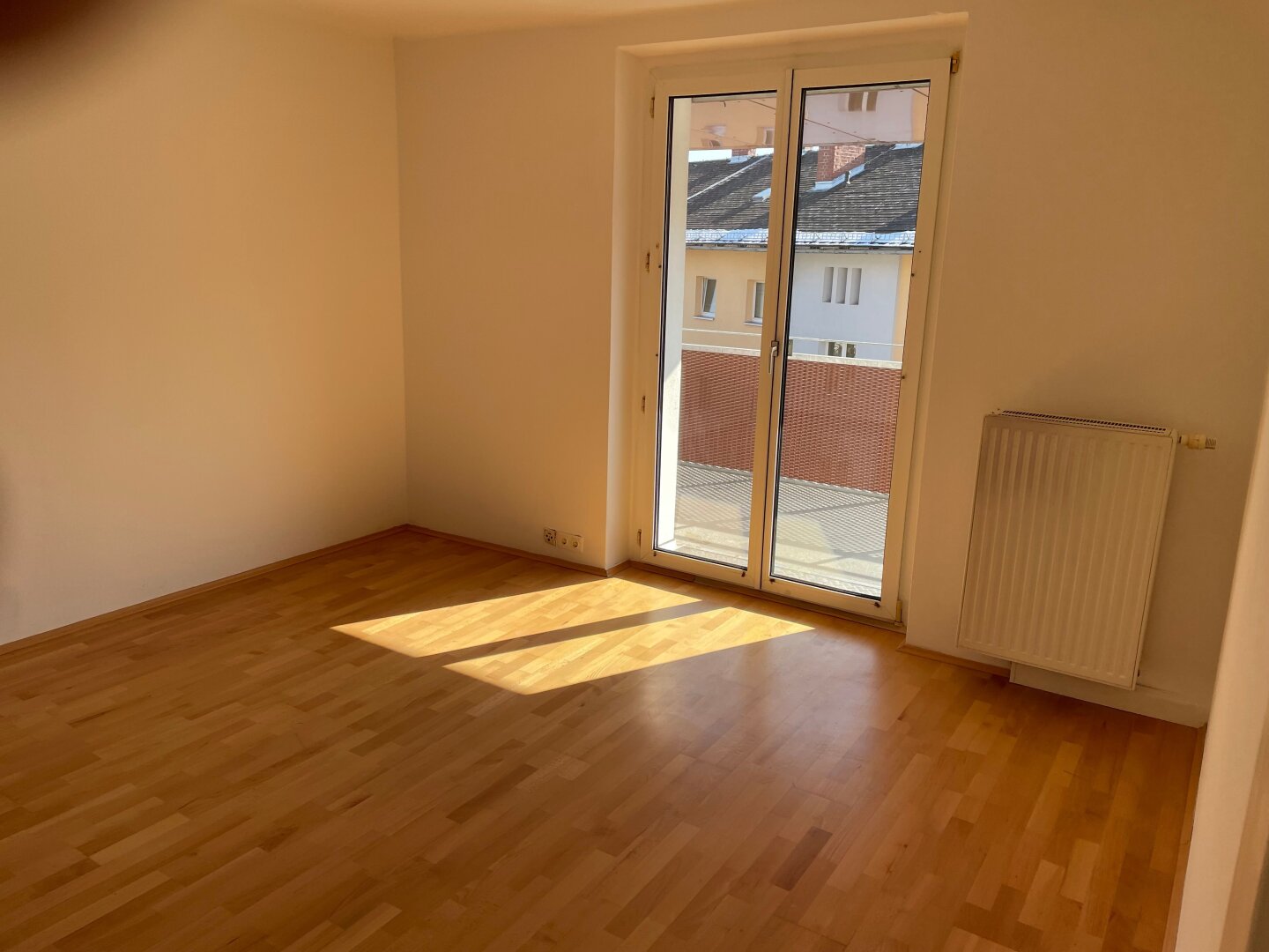 Charmante 2-Raum-Wohnung mit Balkon in Ried im Innkreis – perfekte Raumaufteilung in guter Wohnlage! Ab 01.07.2026 verfügbar! UNBEFRISTETER VERTRAG!