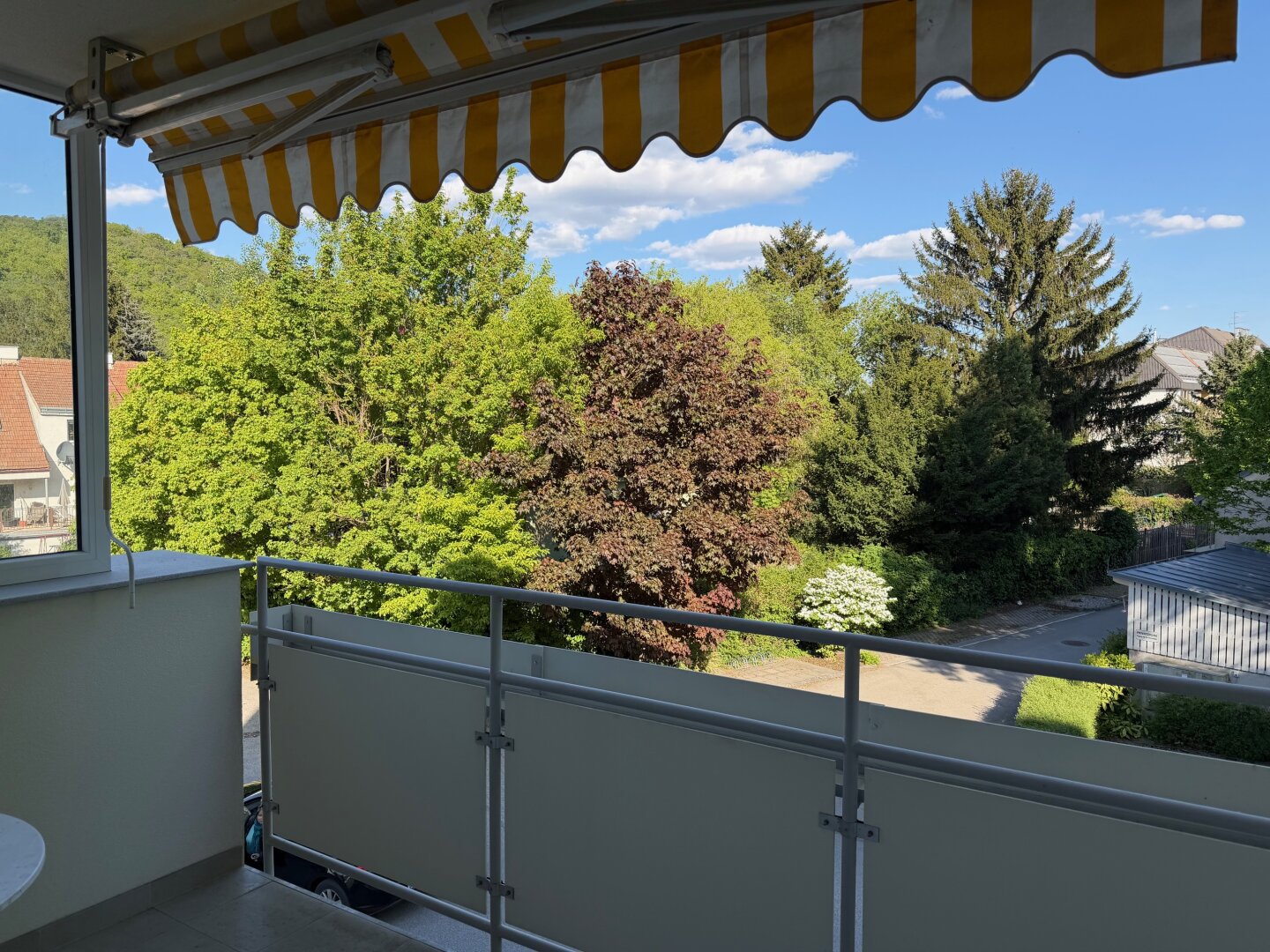 2103 Langenzersdorf- 3 Zimmerwohnung mit Loggia und Parkplatzmöglichkeit!