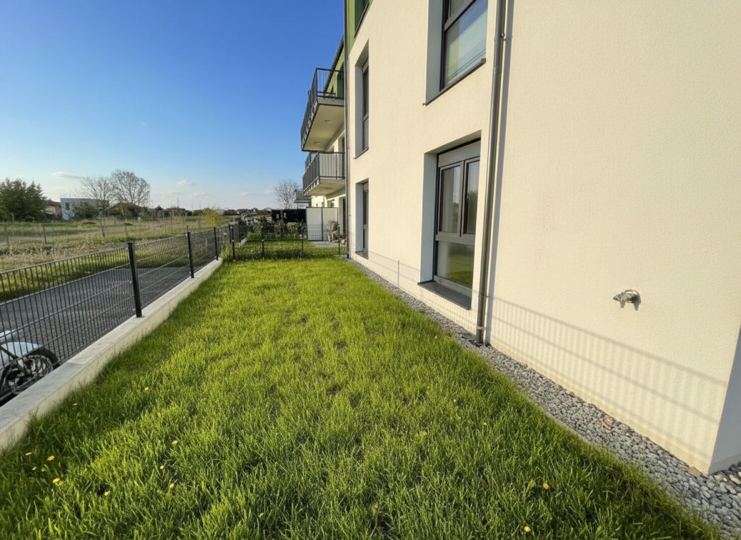 Wohnglück in Traismauer: Neuwertige 3-Zimmer-Wohnung mit Garten!