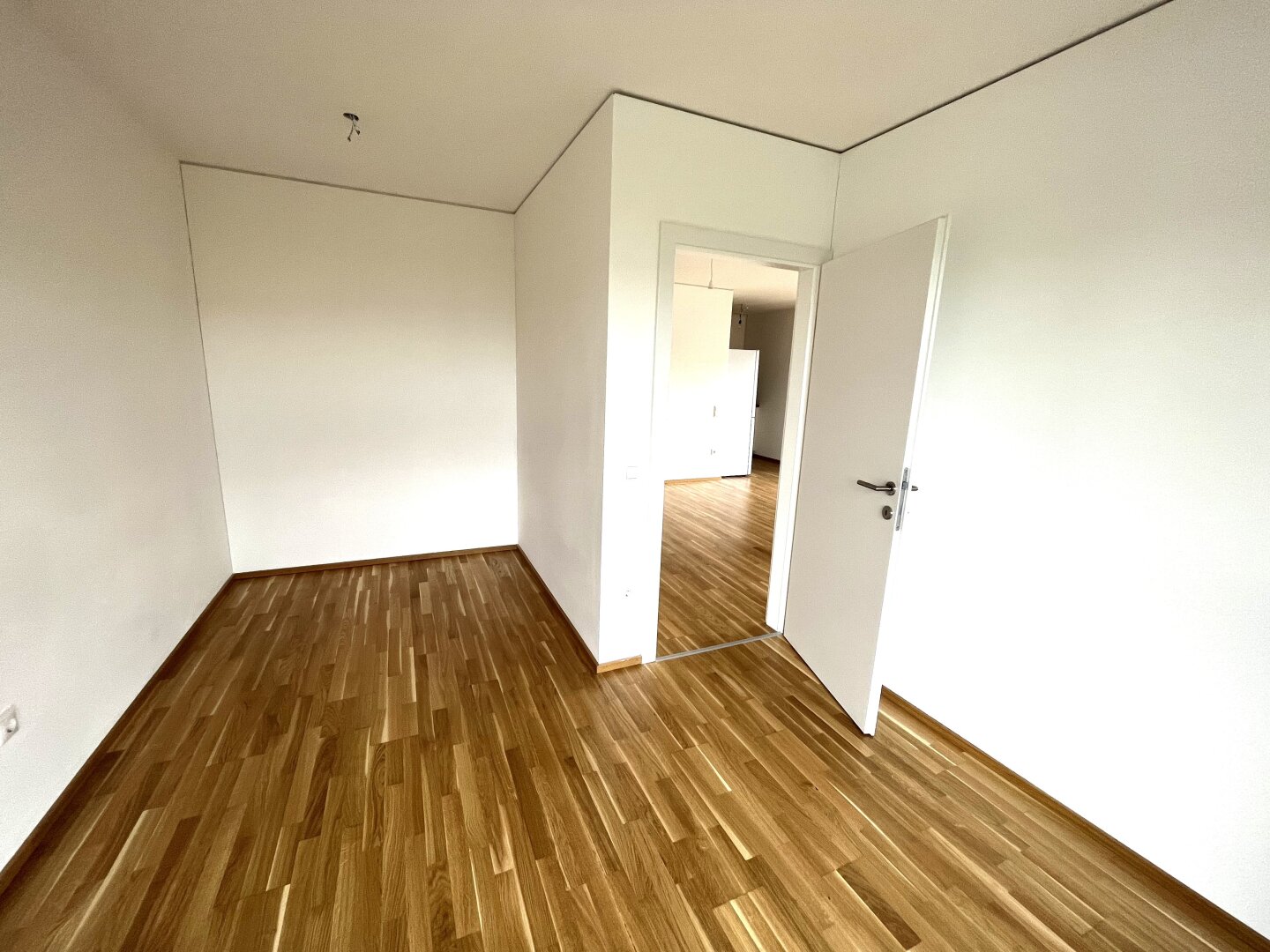 Wohnglück in Traismauer: Neuwertige 3-Zimmer-Wohnung mit Garten!