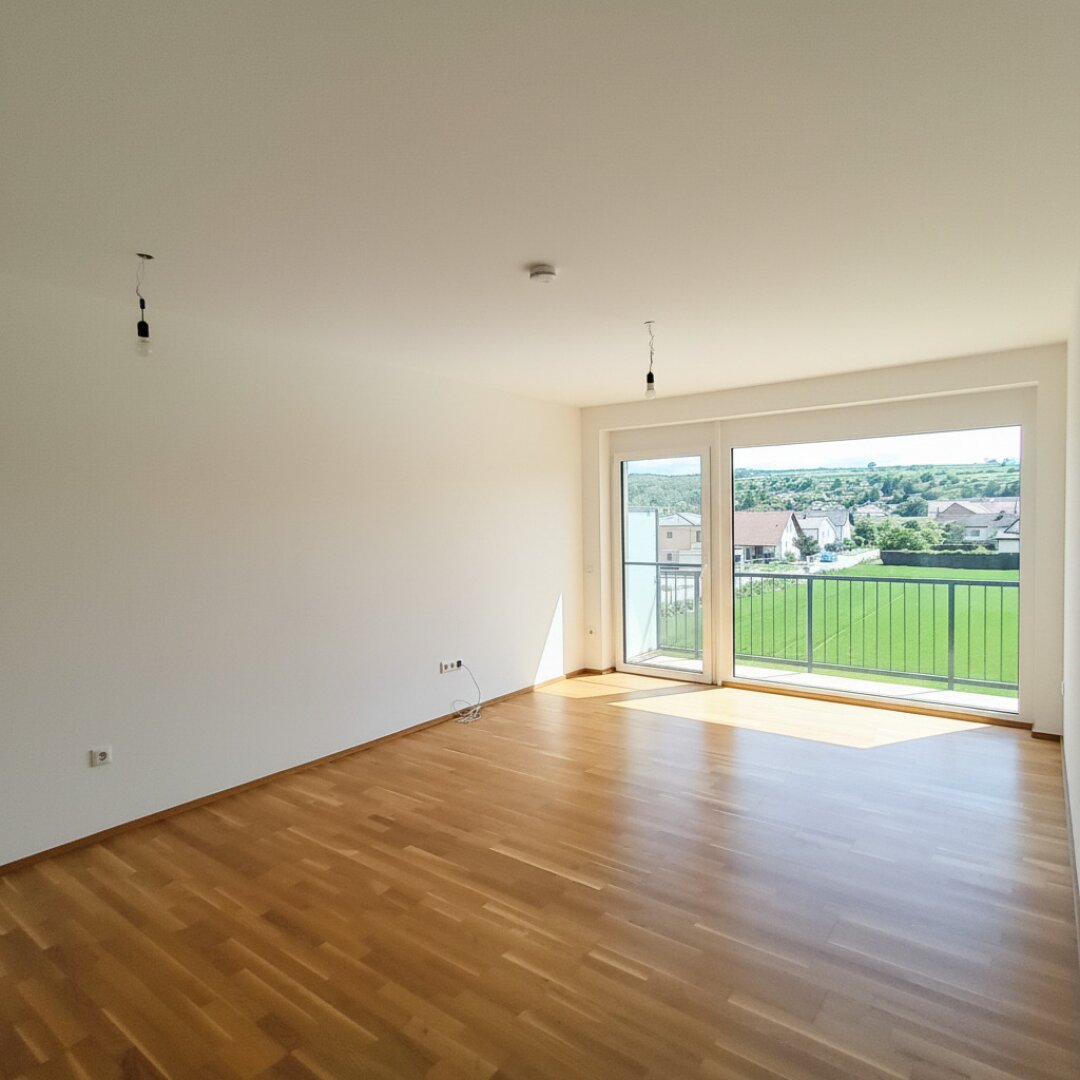 Helle 2-Zimmer-Wohnung mit sonnigem Südbalkon und traumhaftem Weitblick