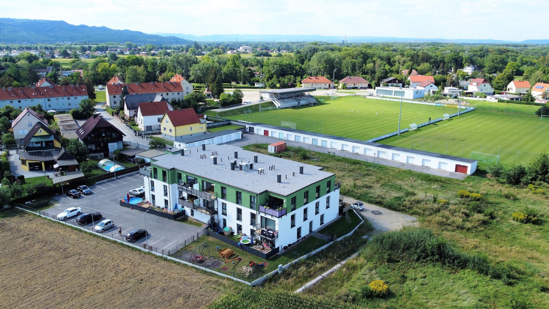 Helle 2-Zimmer-Wohnung mit sonnigem Südbalkon und traumhaftem Weitblick