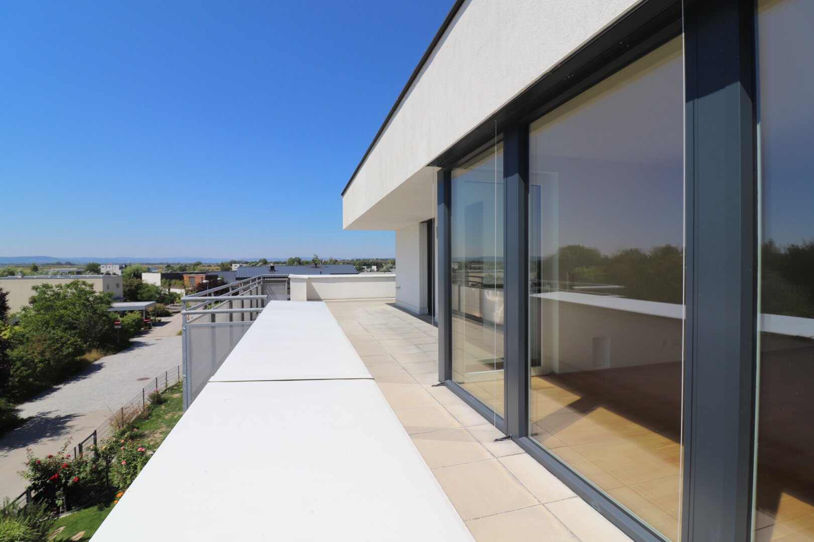 Seezugang - Exklusive Dachgeschosswohnung mit Kaufoption