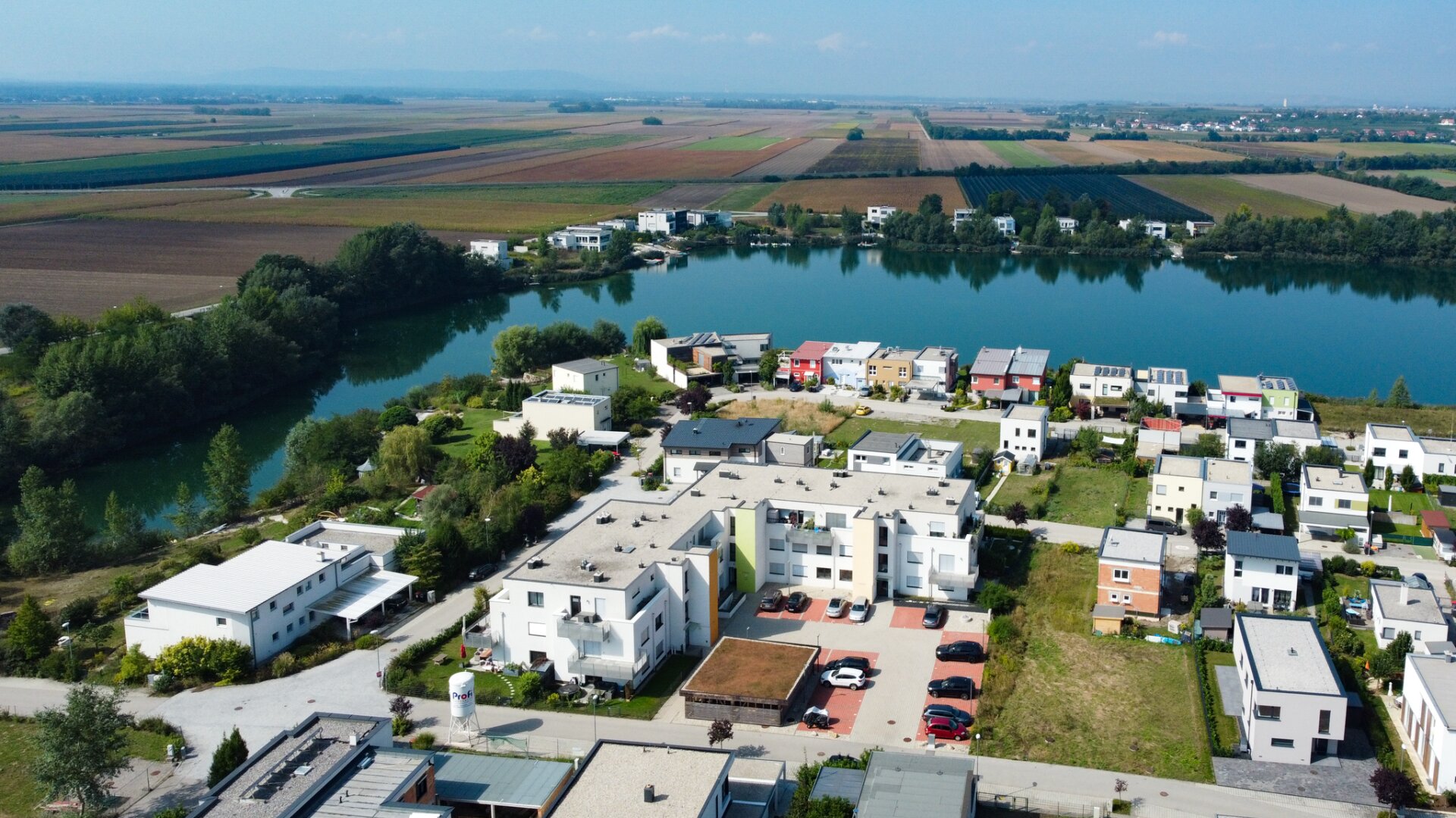 Wohnen am Felser See - mit Seezugang und Traumgarten