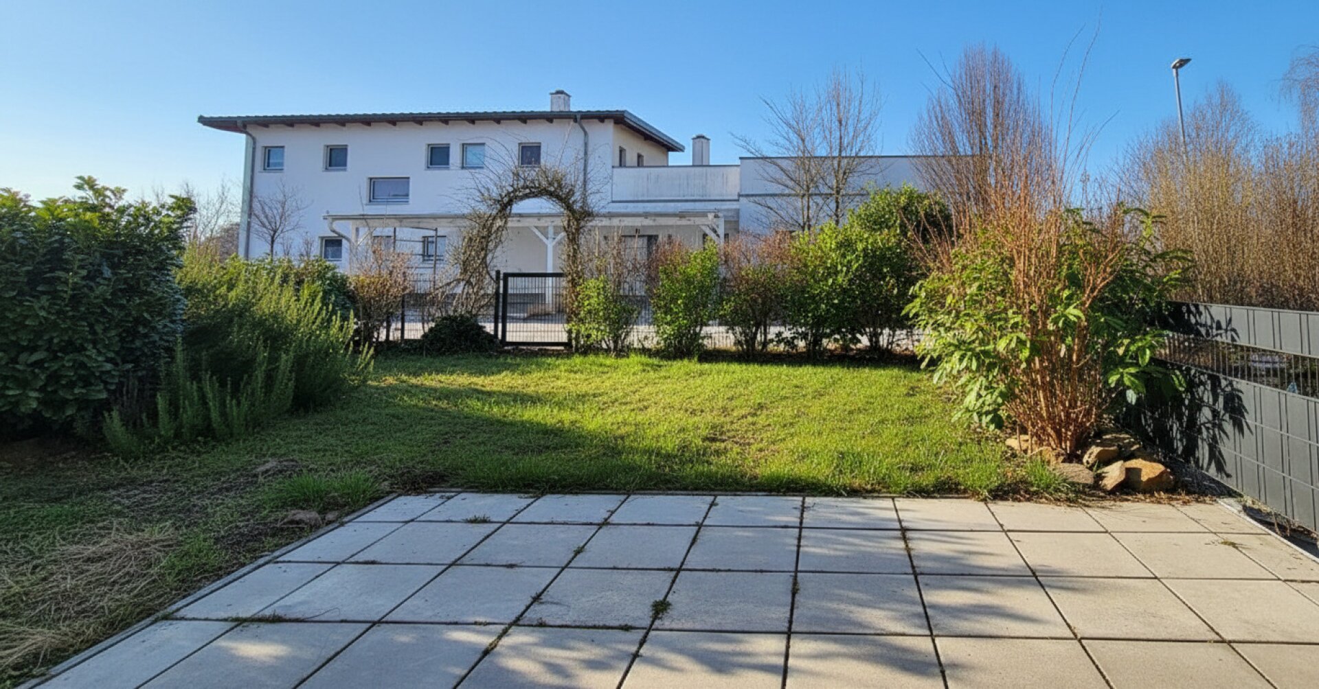 Modernes Wohnen in Fels am Wagram - Großzügige EG-Wohnung 4 Zimmer mit Garten, Terrasse und Seezugang